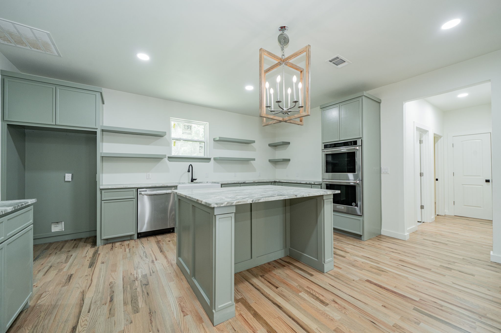 154 Carolyn Road