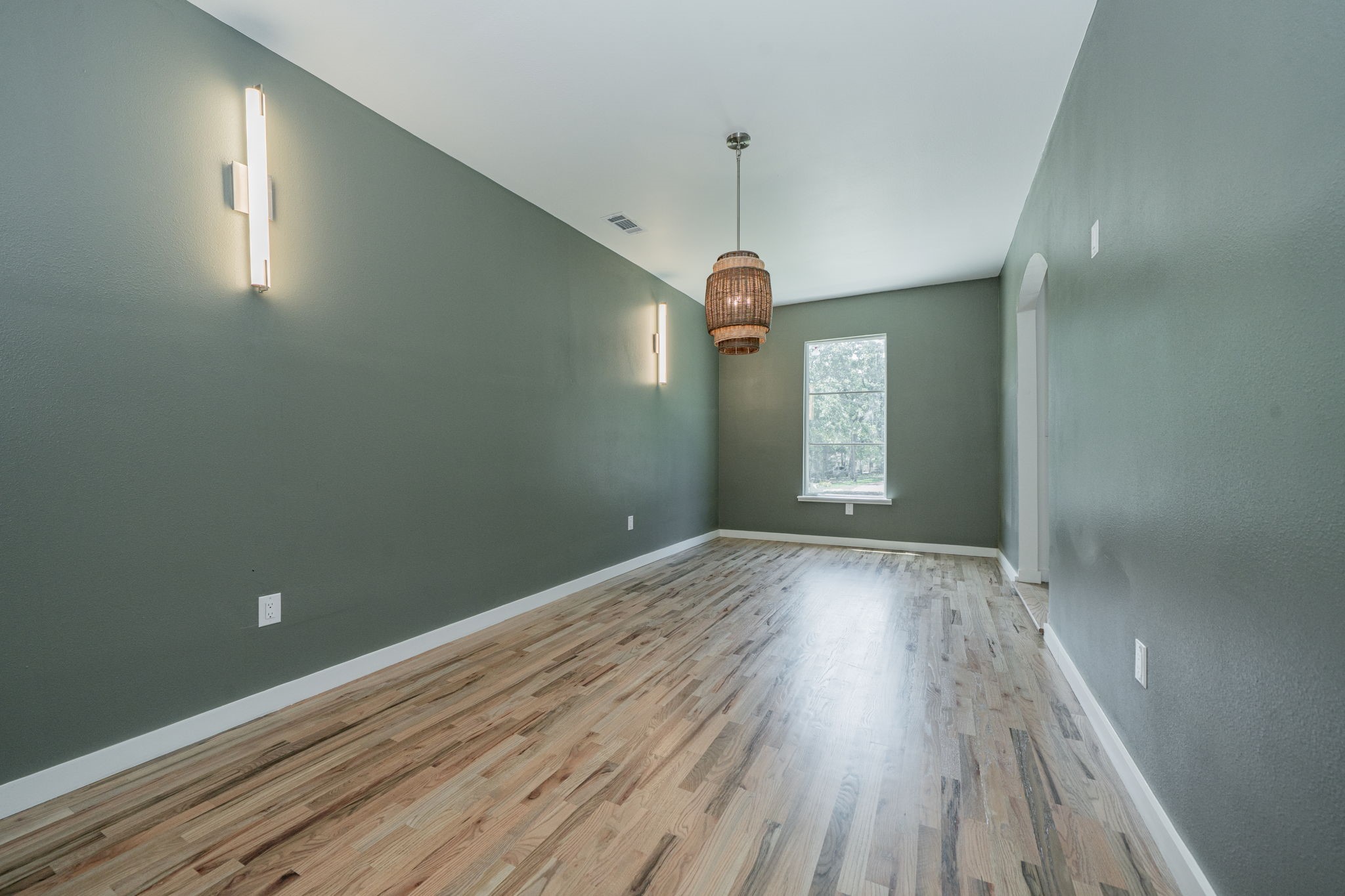 154 Carolyn Road