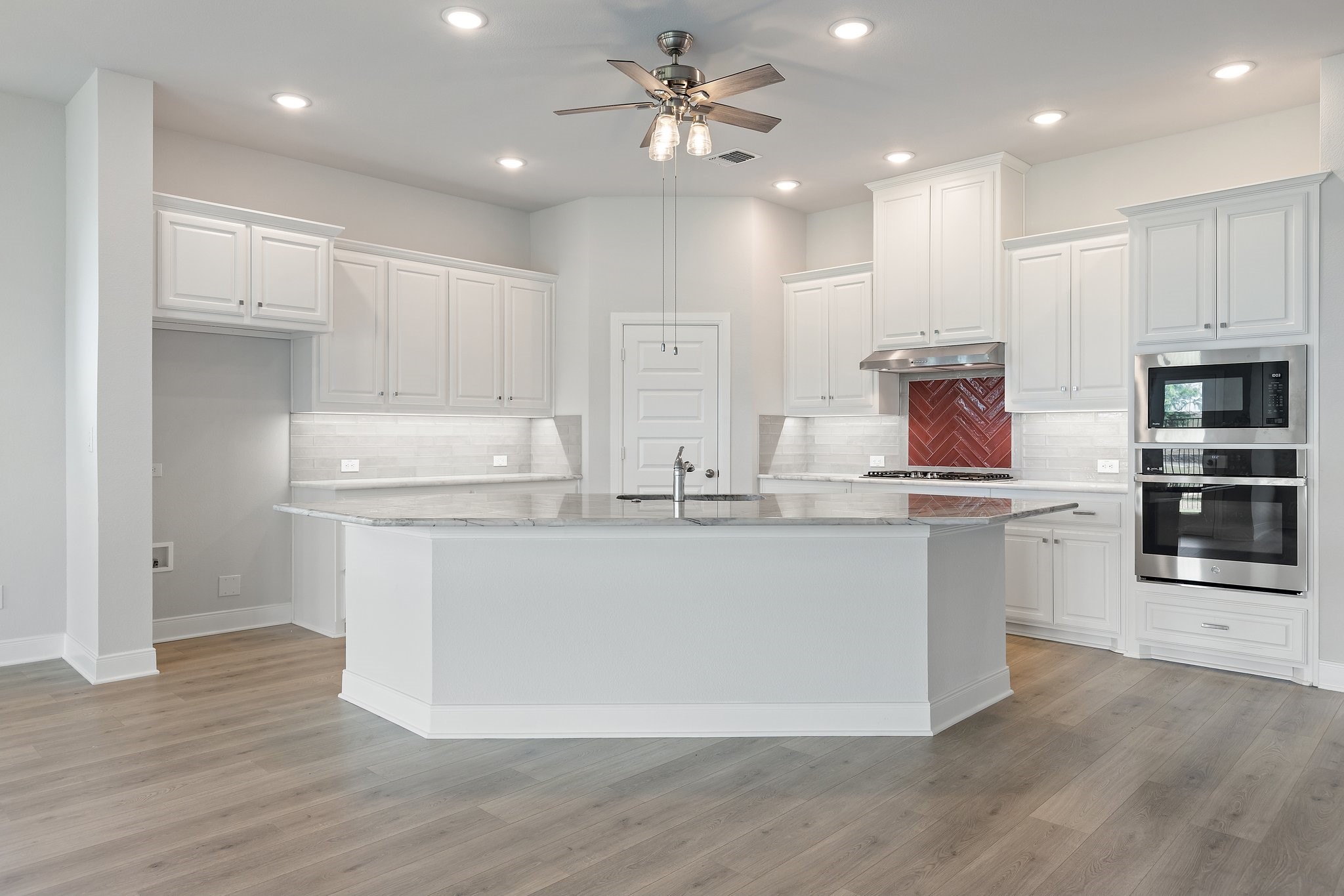 2160 Clear Water Way