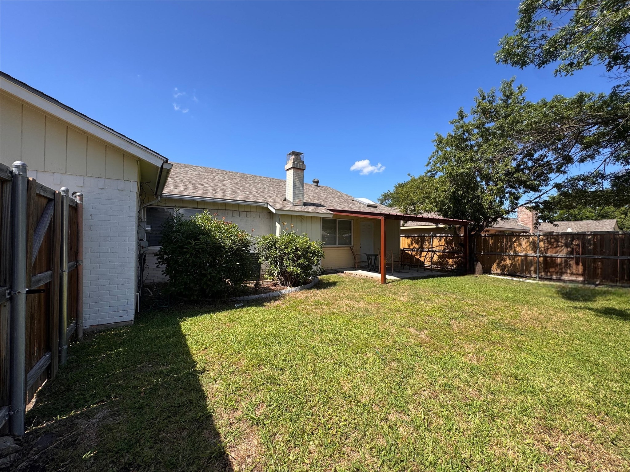 1804 Serenade Lane