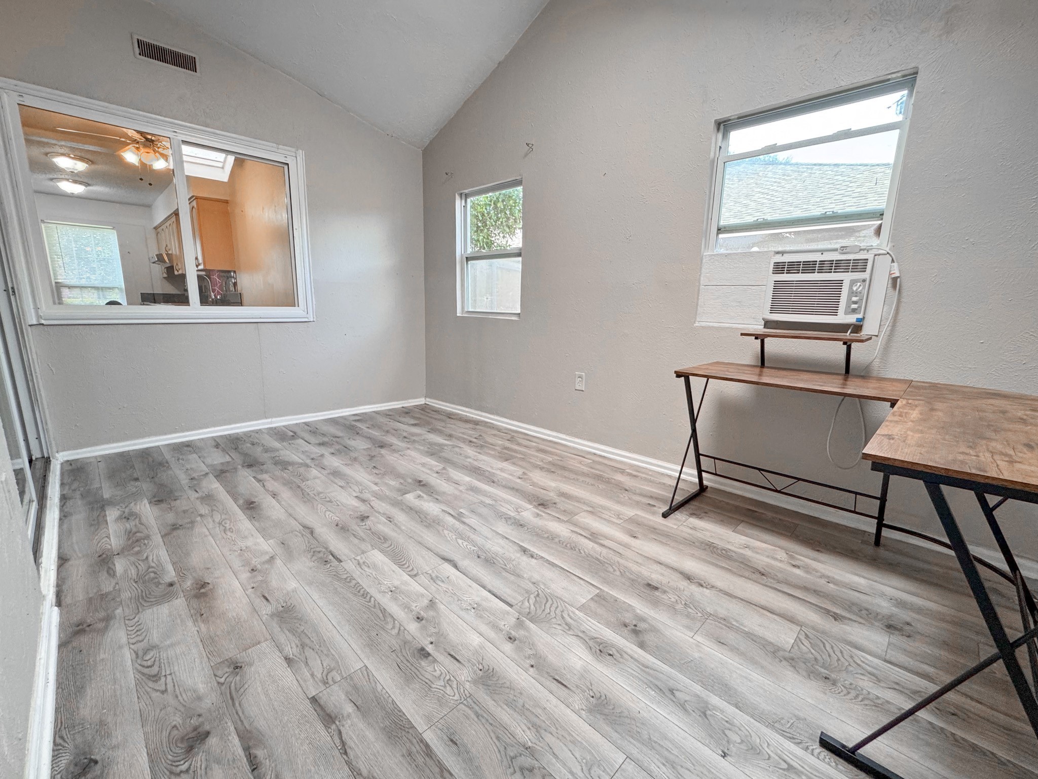 1804 Serenade Lane
