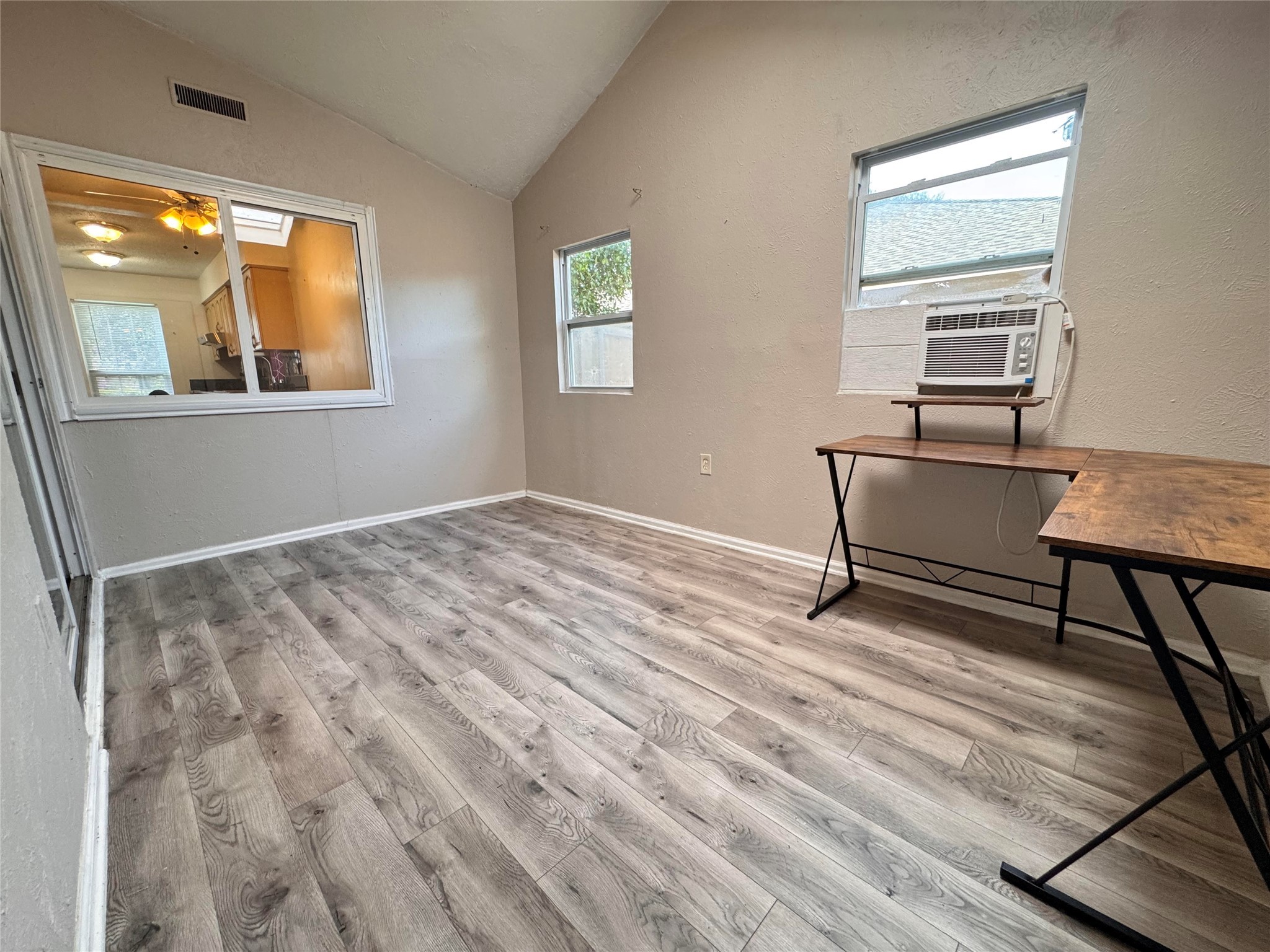 1804 Serenade Lane