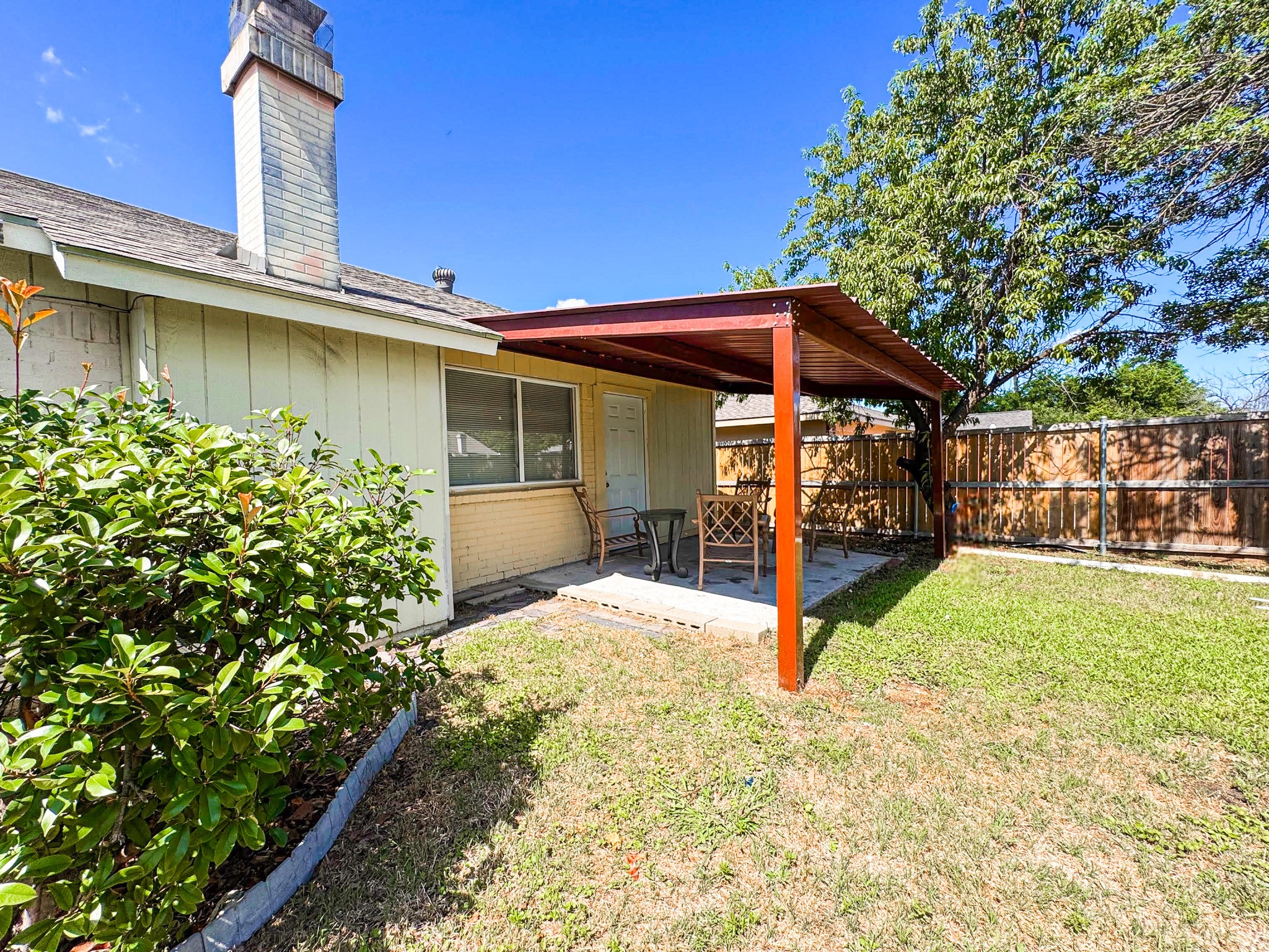 1804 Serenade Lane
