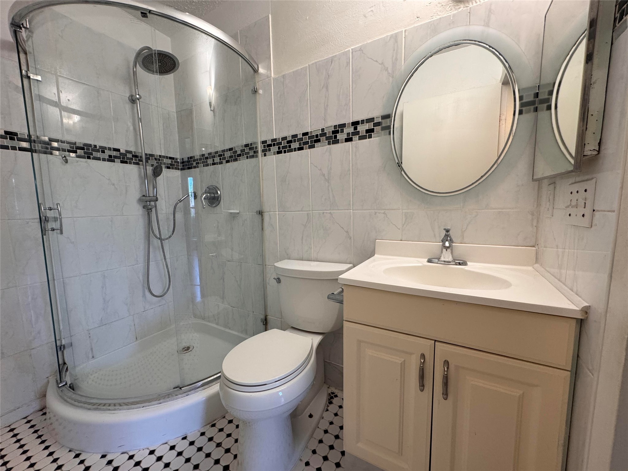 1804 Serenade Lane