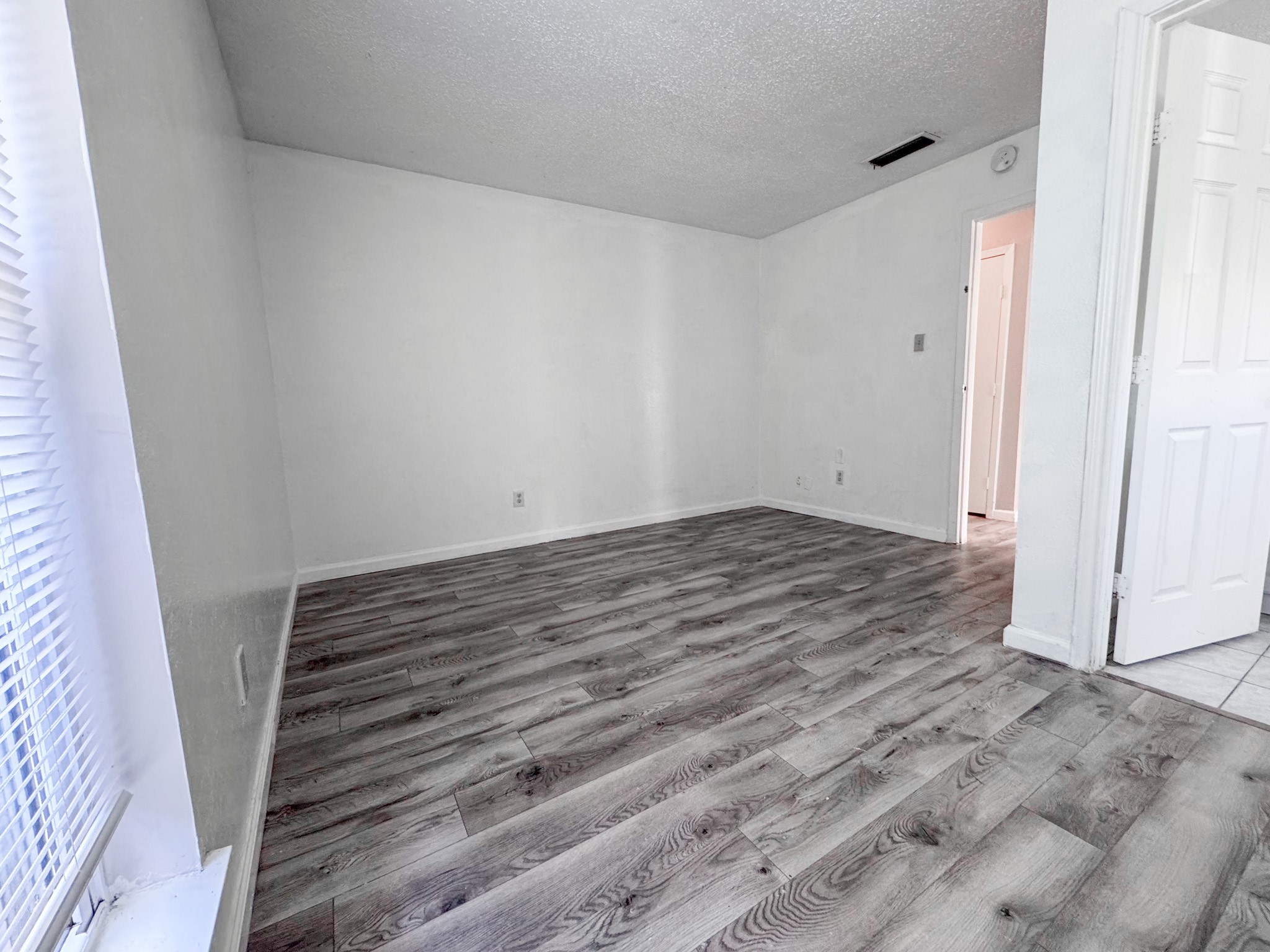 1804 Serenade Lane