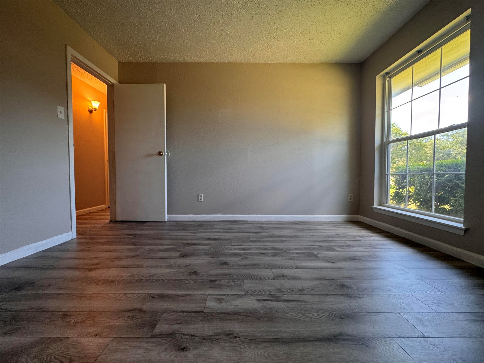 1804 Serenade Lane