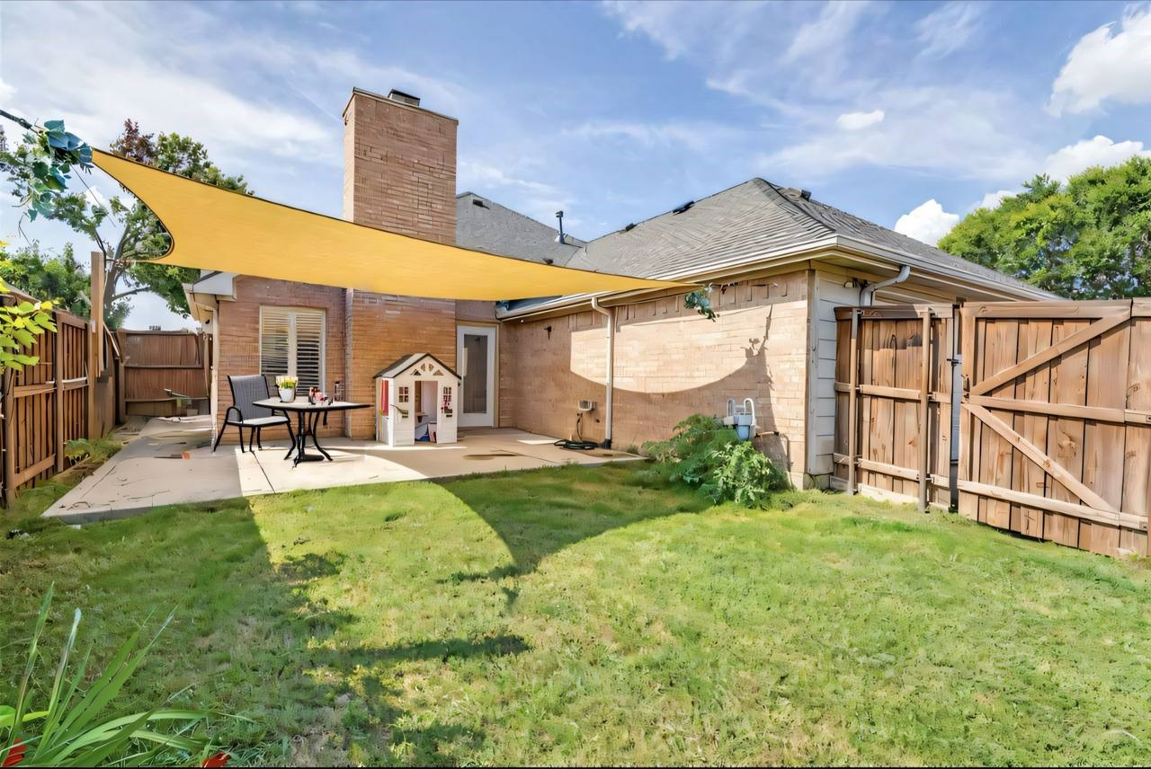 2009 Reddenson Drive
