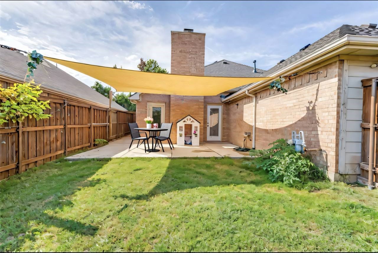 2009 Reddenson Drive