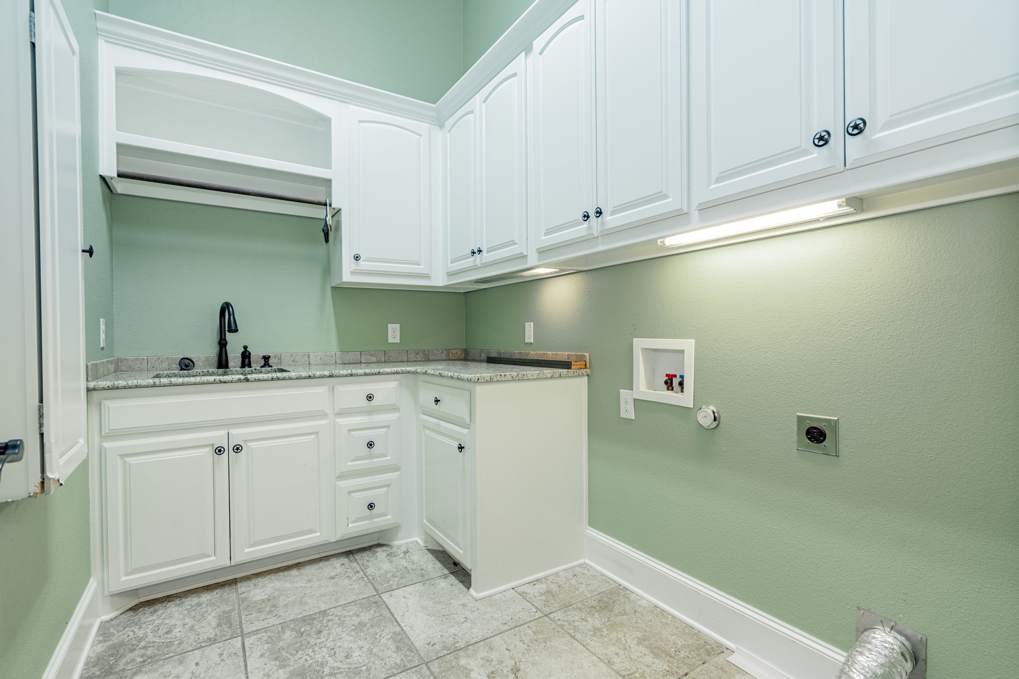 3436 Indian Trail