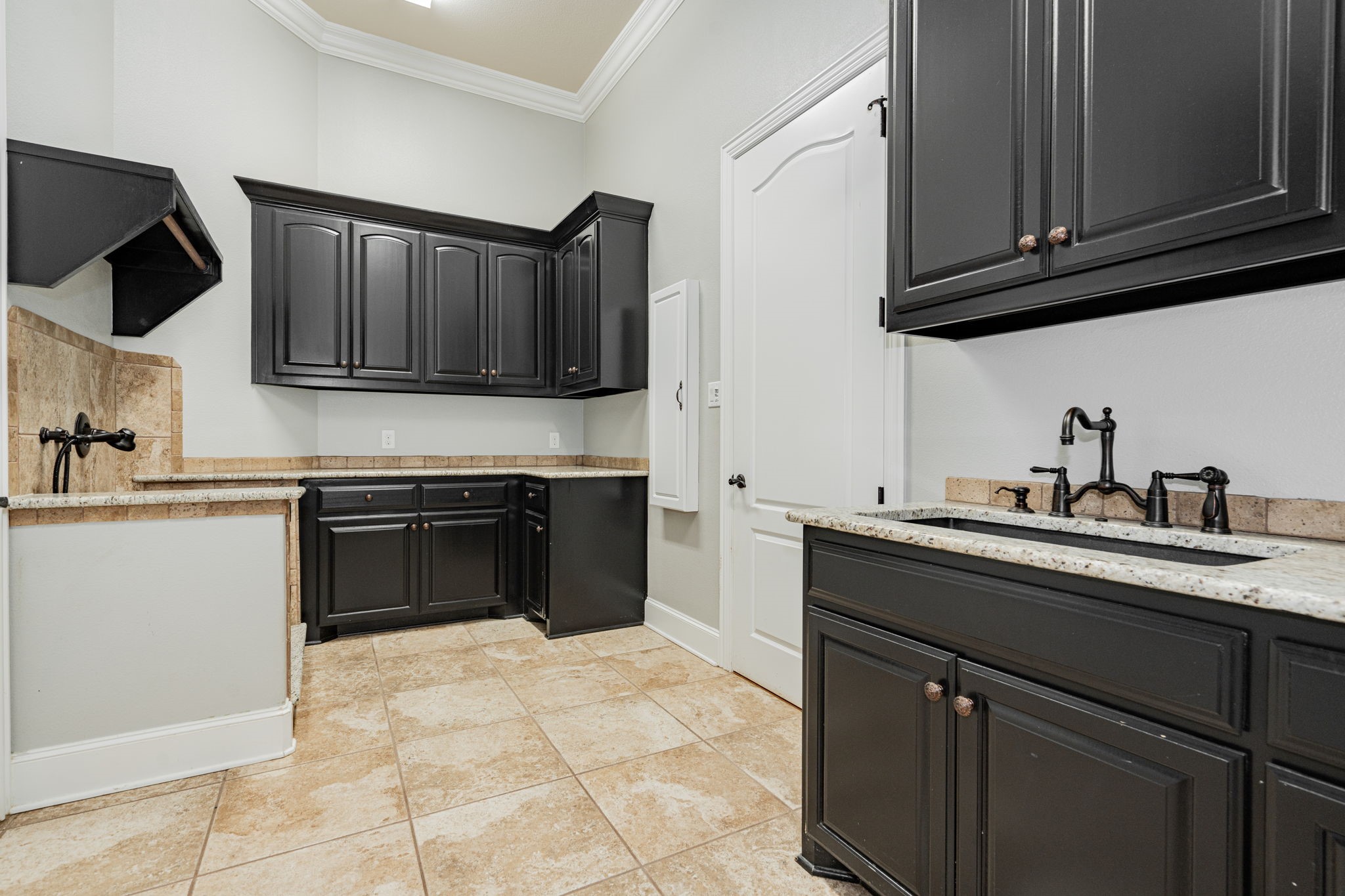 3436 Indian Trail
