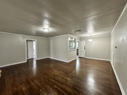 1409 Wolfe City