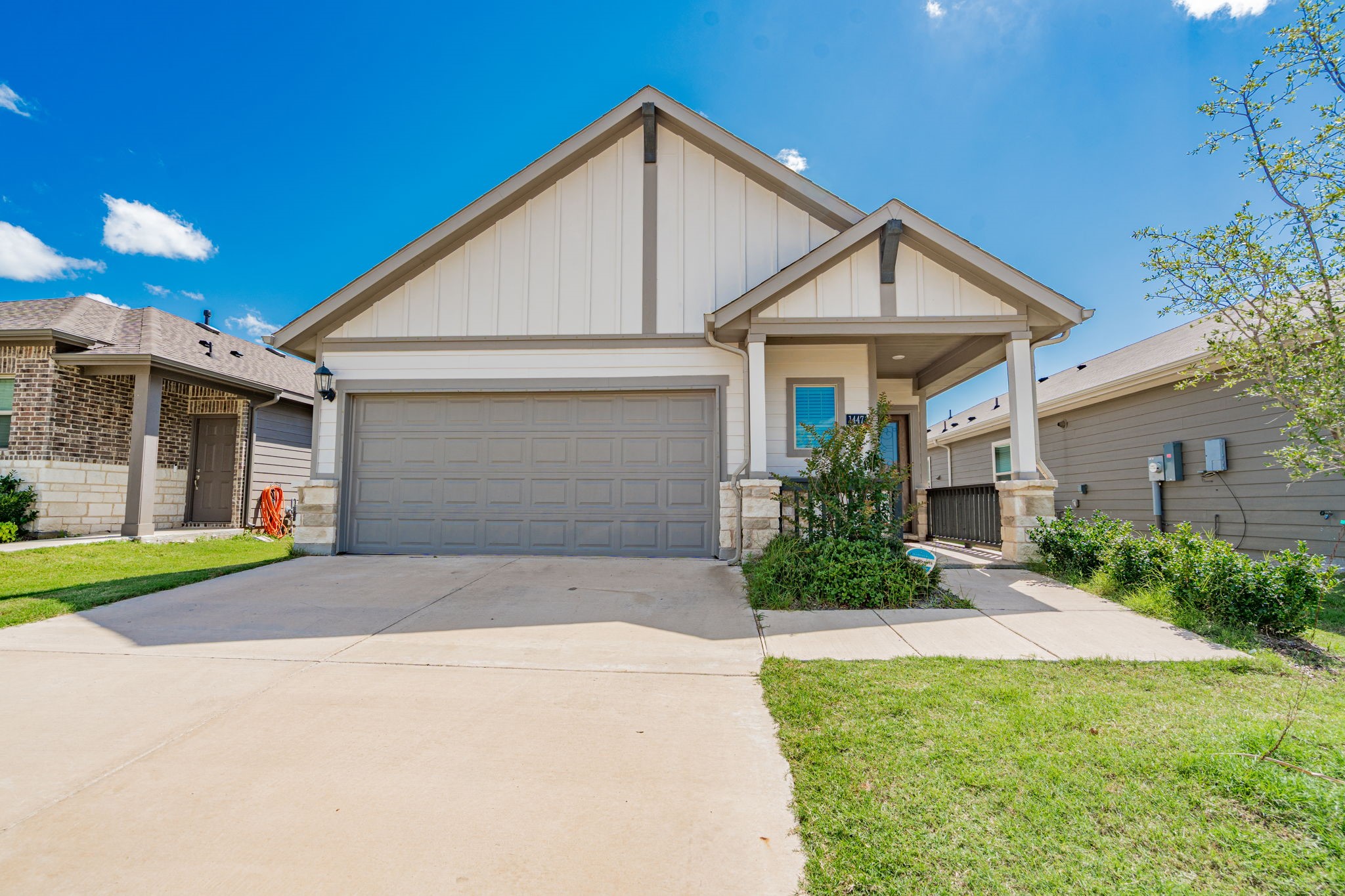 1447 Rolling Fox Drive