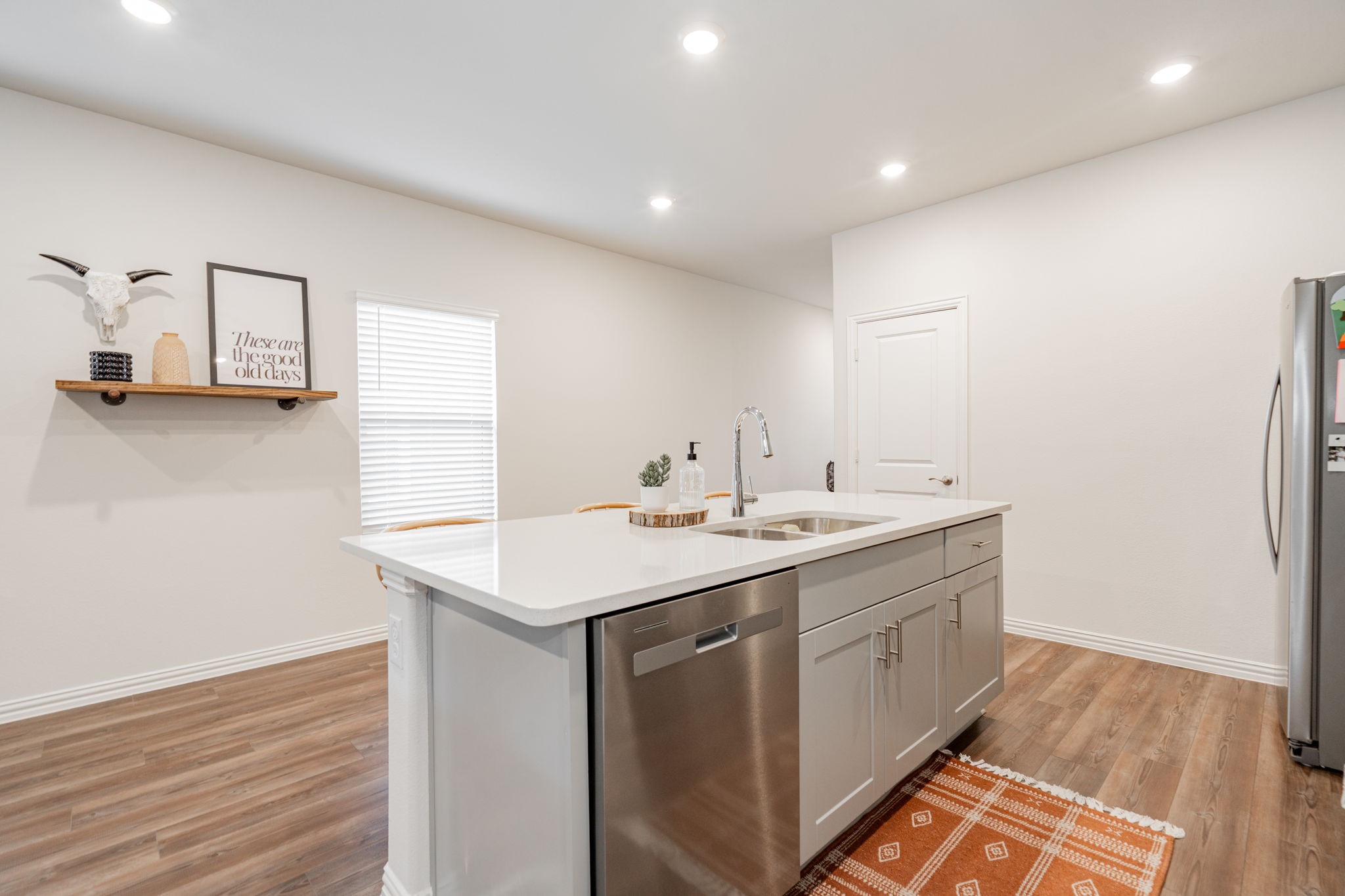 1447 Rolling Fox Drive