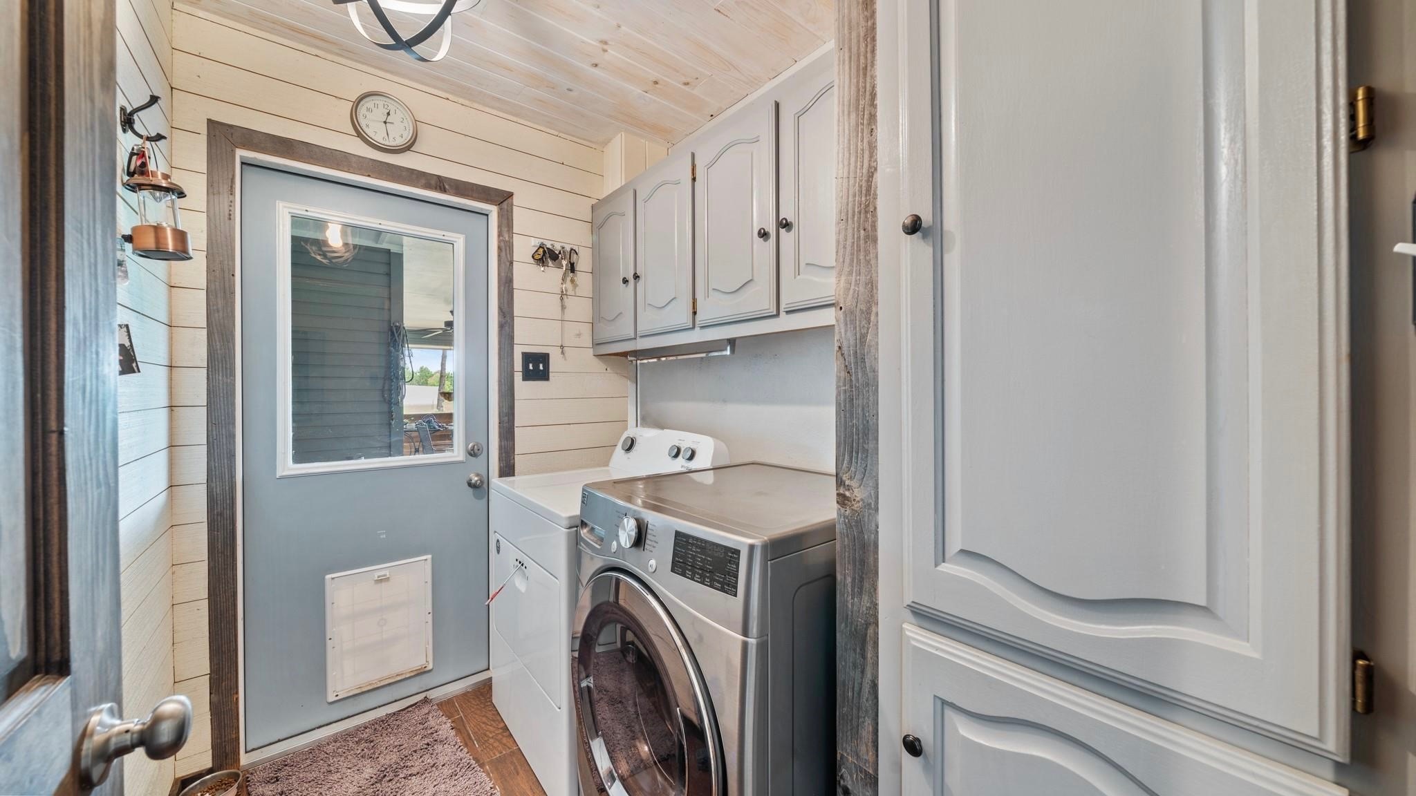 132 Private Road 7105