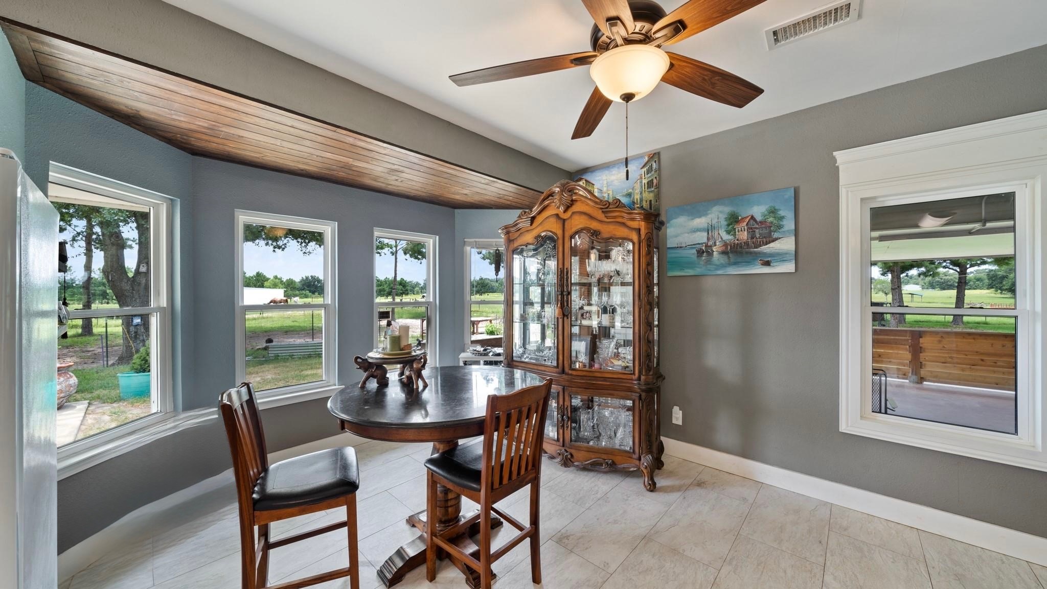 132 Private Road 7105