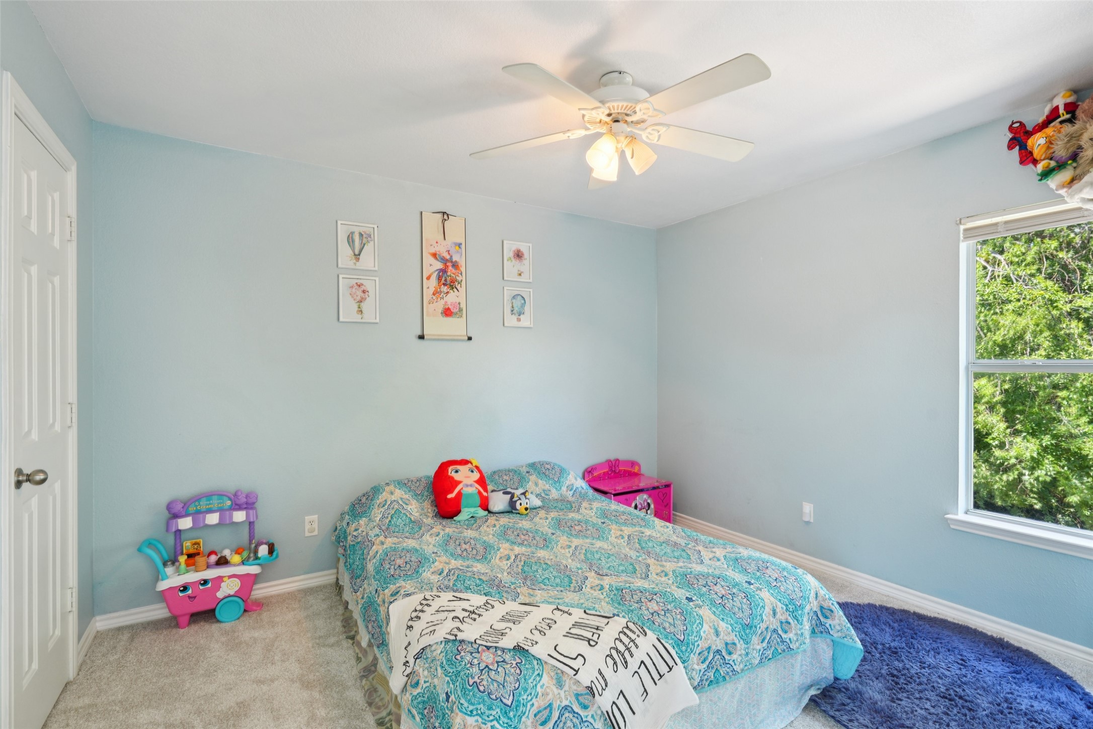 312 Robertson Street