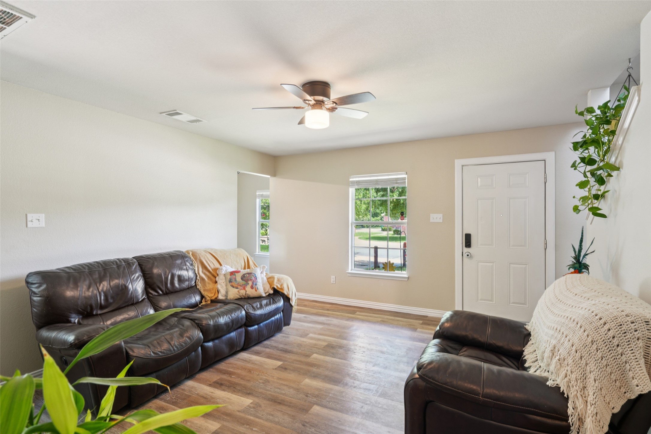 312 Robertson Street