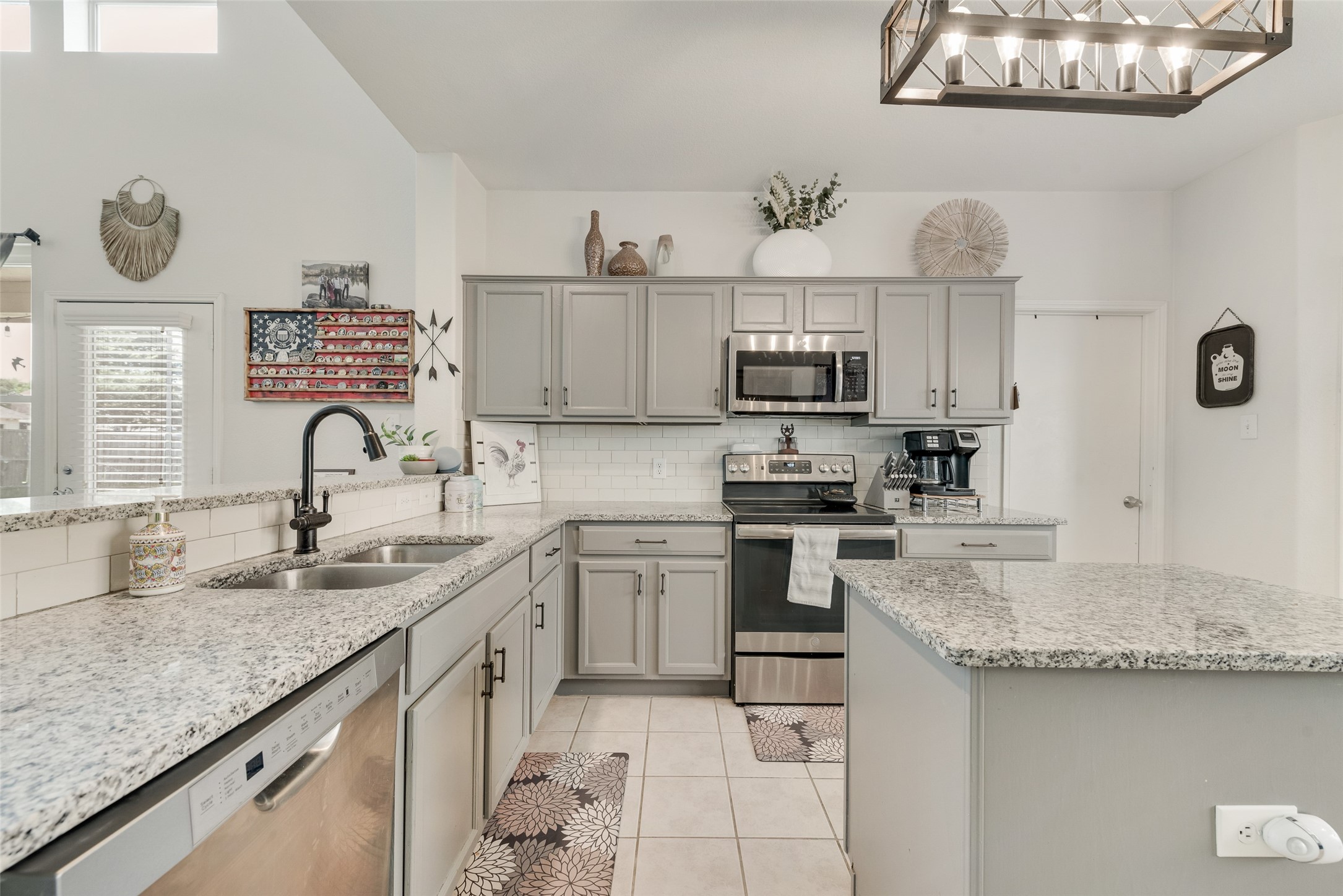 3616 Smoketree Drive