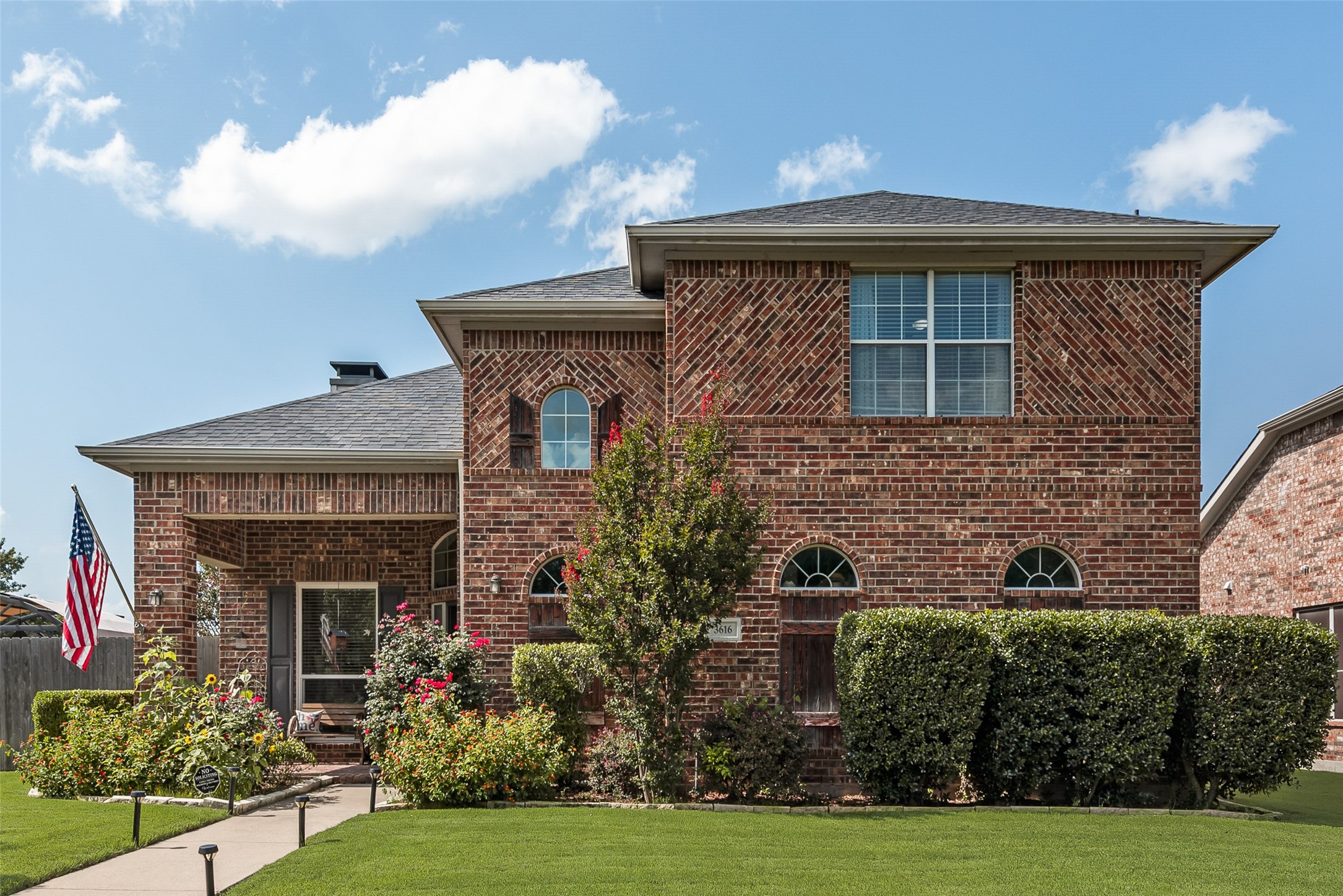 3616 Smoketree Drive