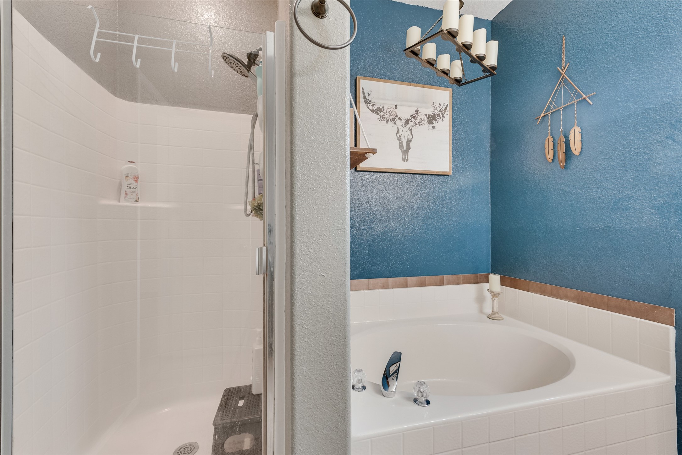 3616 Smoketree Drive