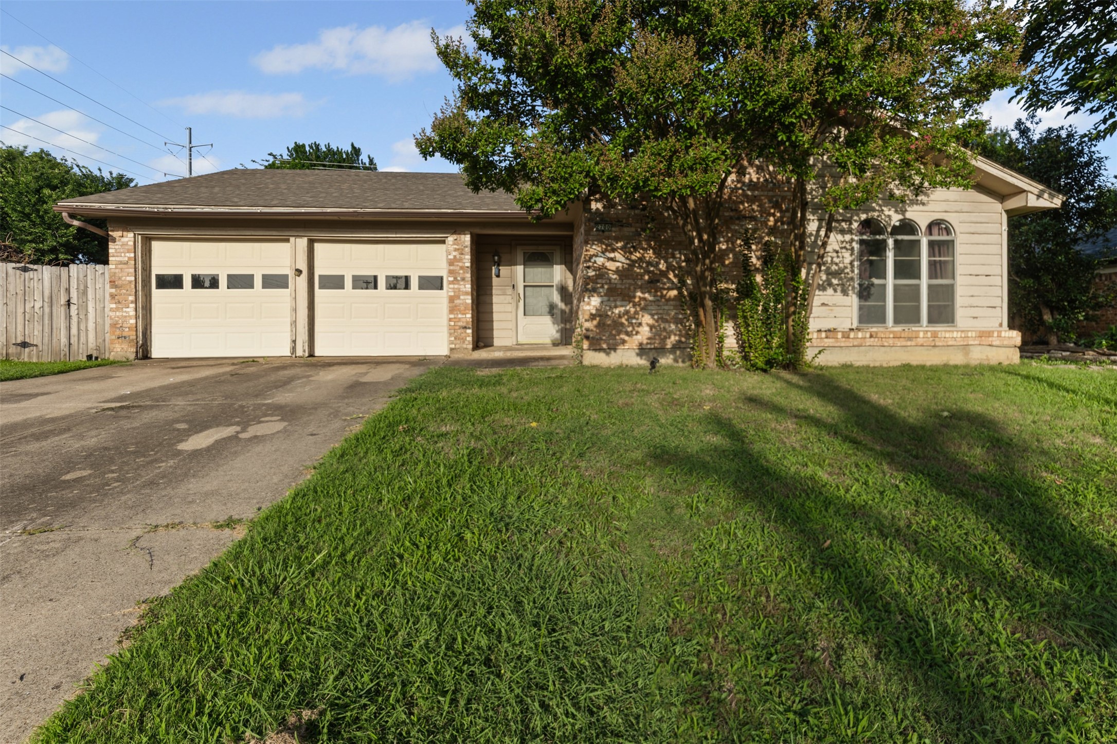 2700 Shady Grove Drive