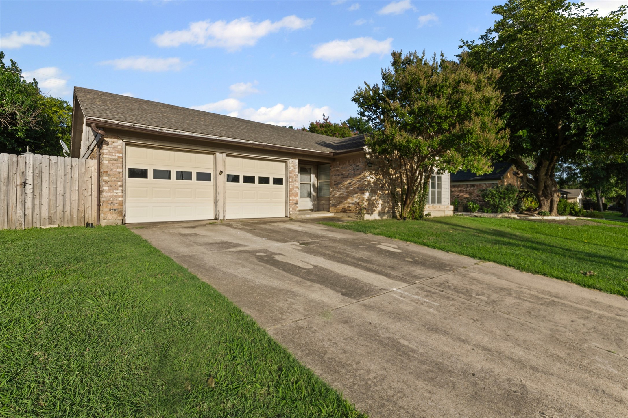 2700 Shady Grove Drive