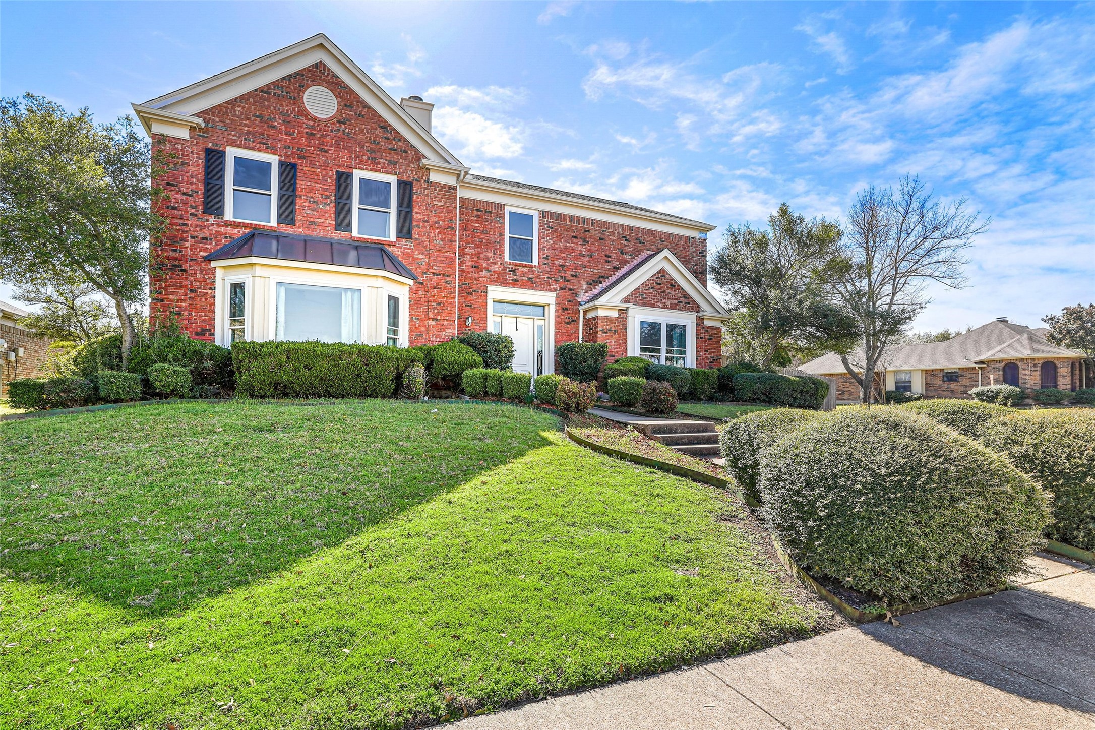 1512 La Paz Drive
