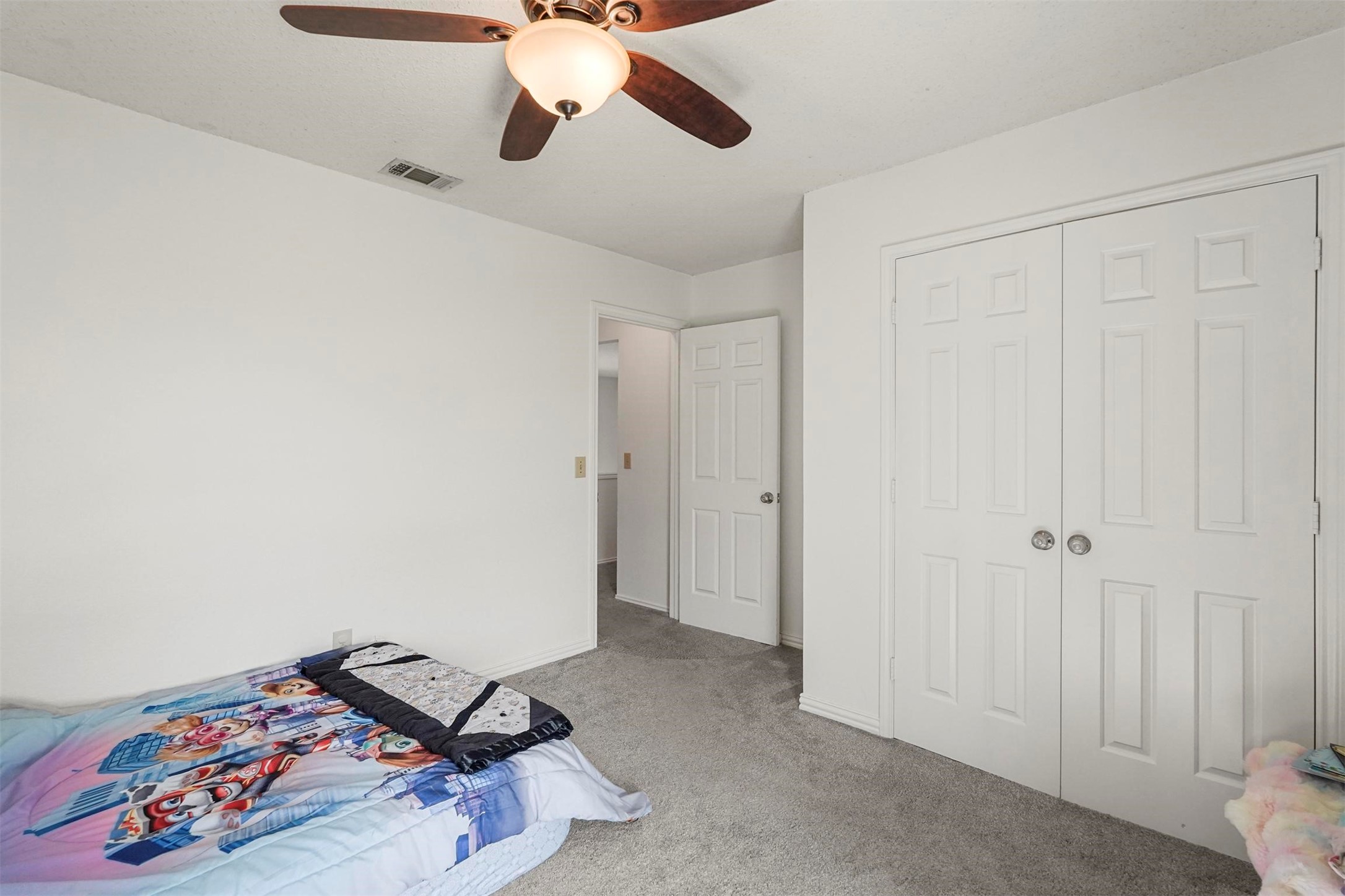 1512 La Paz Drive