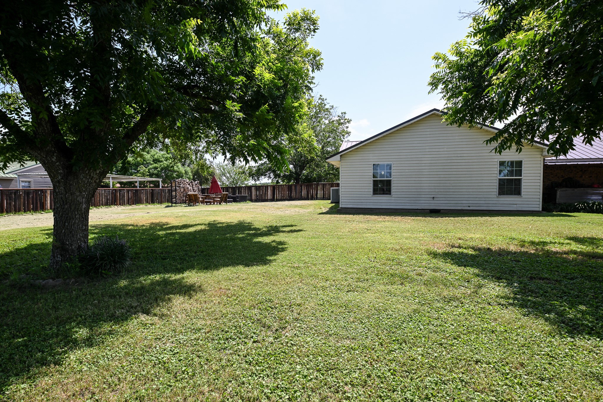 3240 S HWY 281
