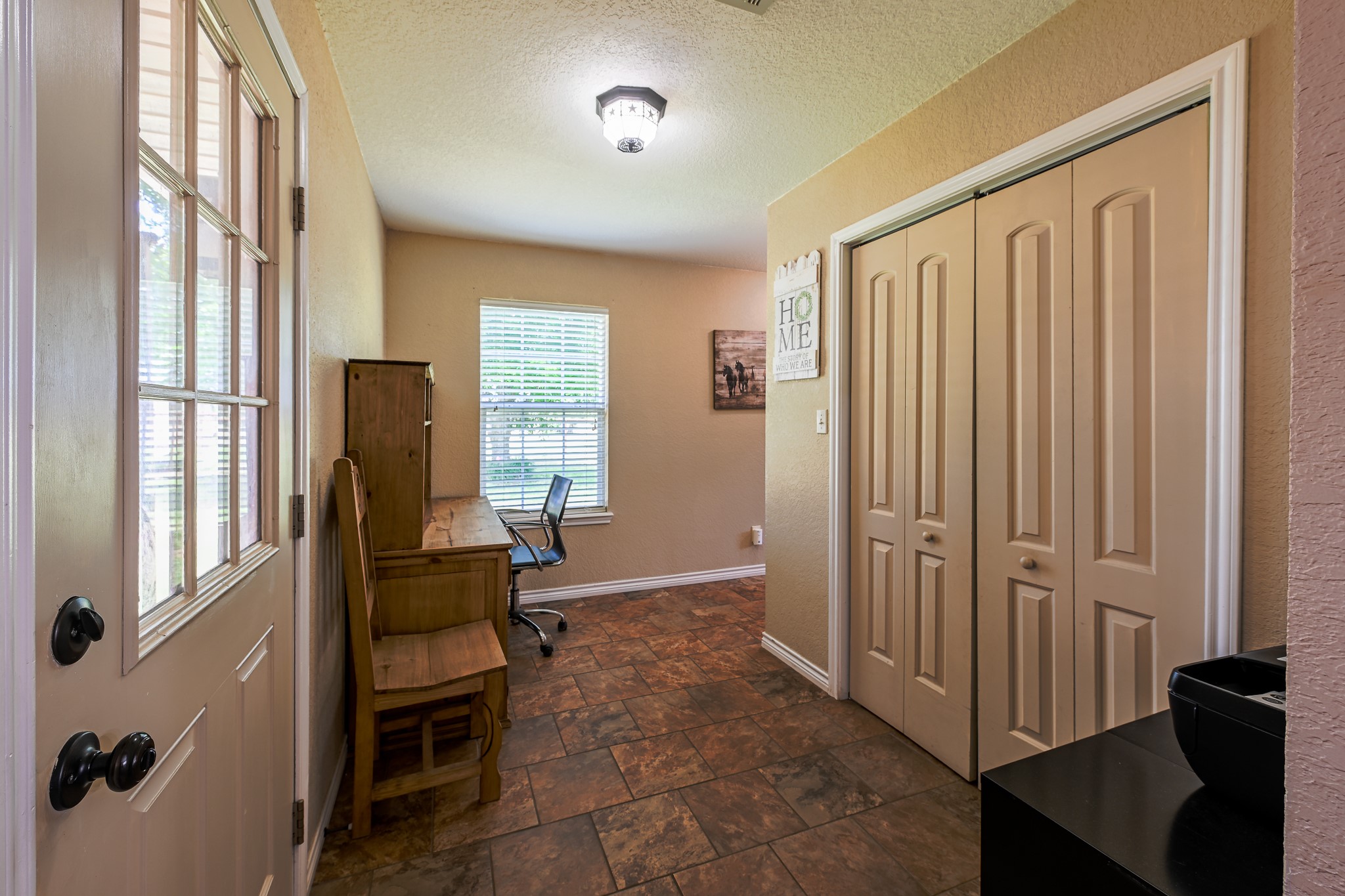 3240 S HWY 281