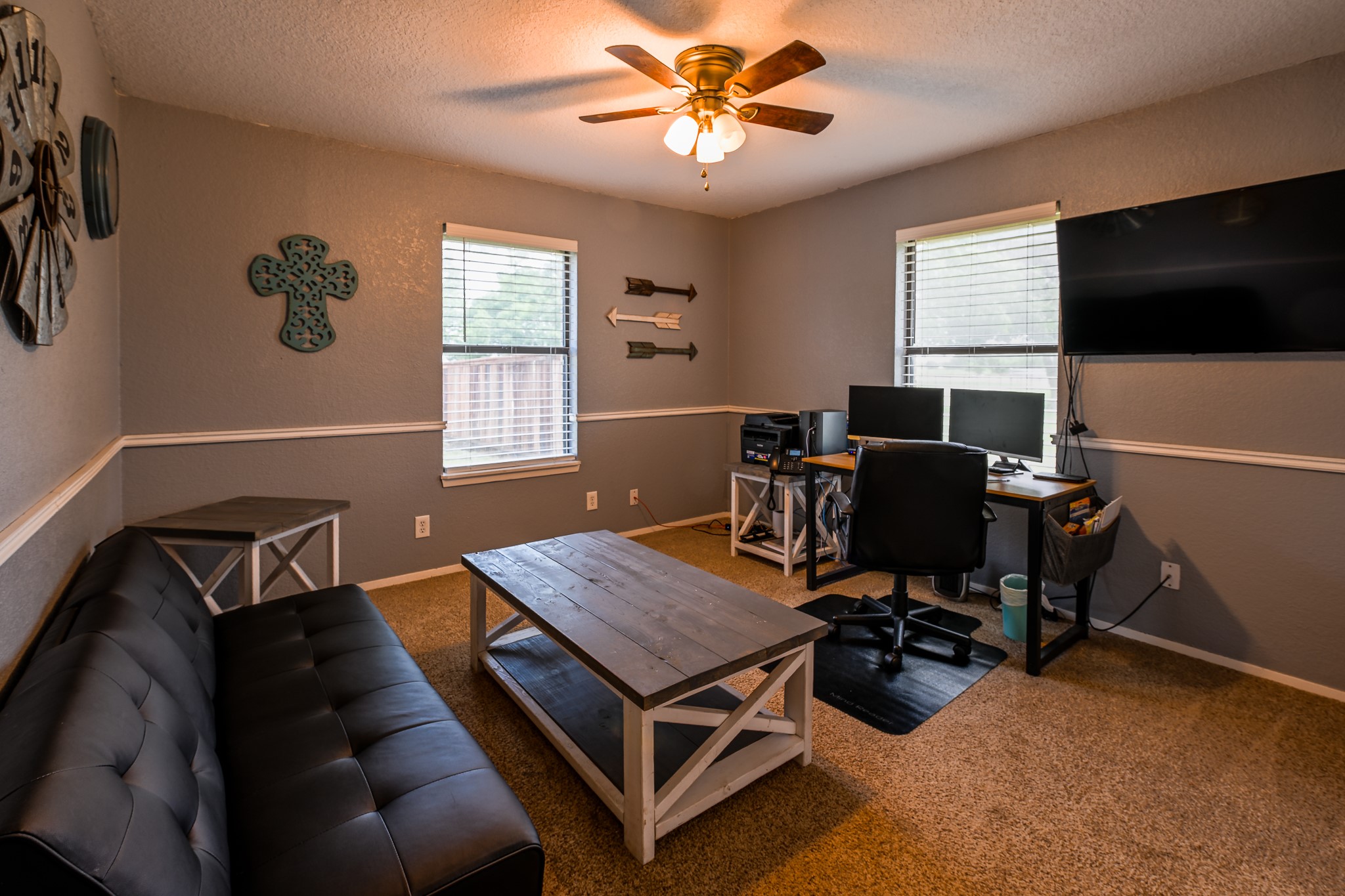 3240 S HWY 281