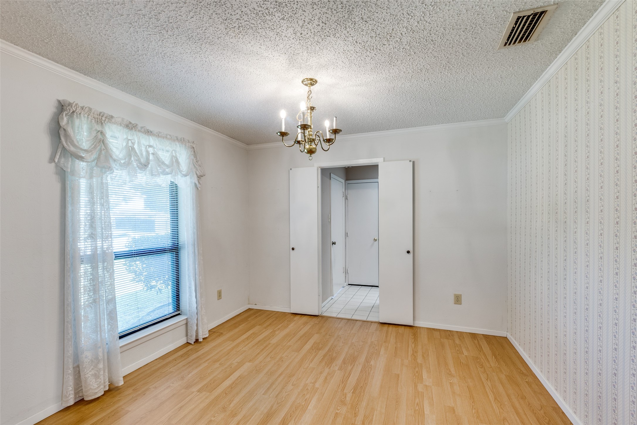 1608 Stroud Lane