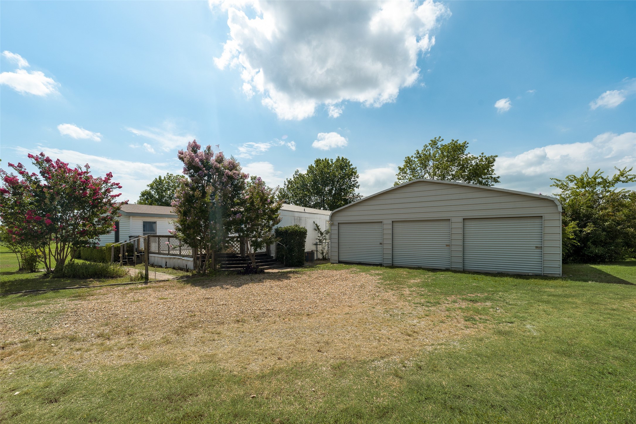 5694 Hillcrest Drive
