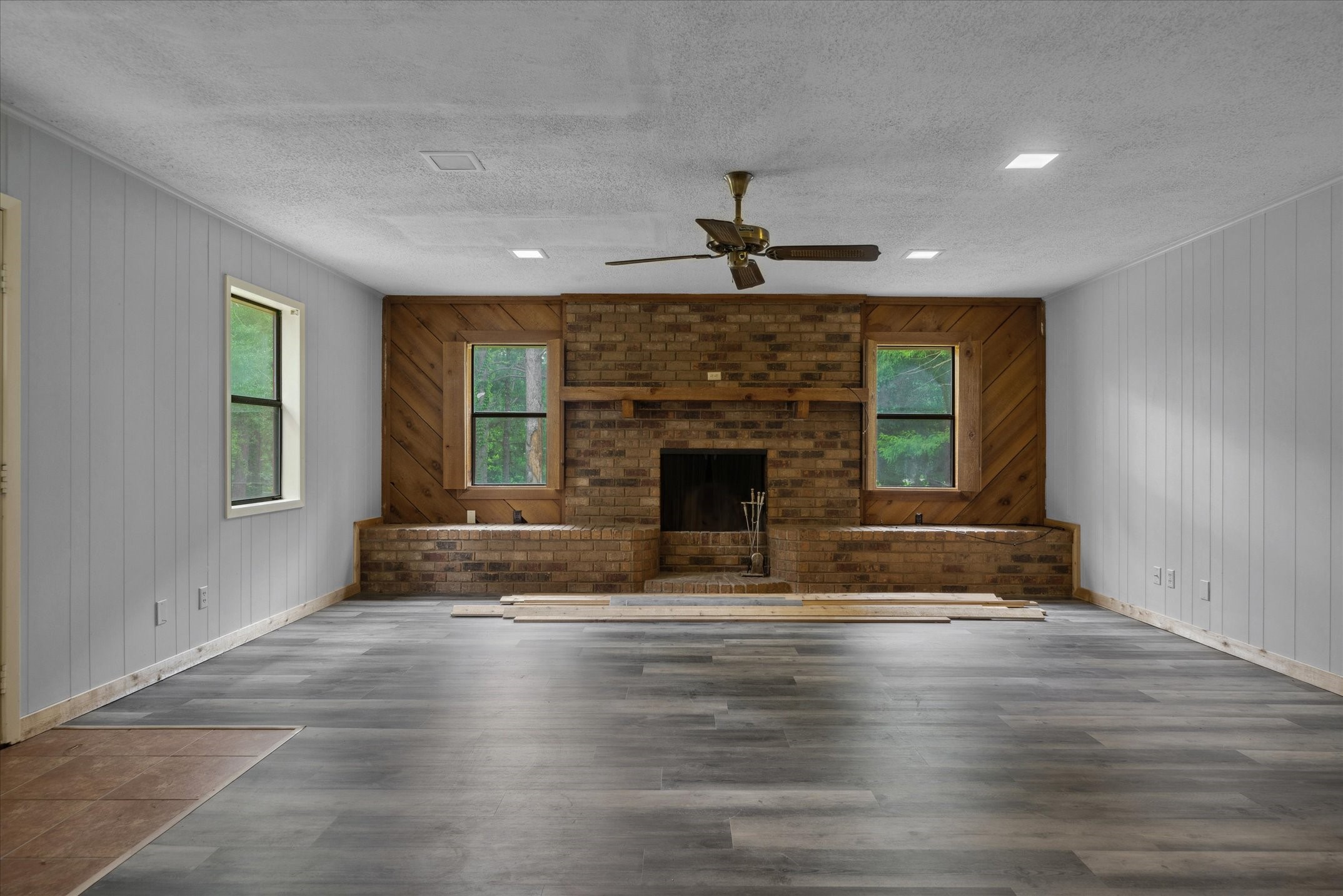 6179 State Highway 31 E