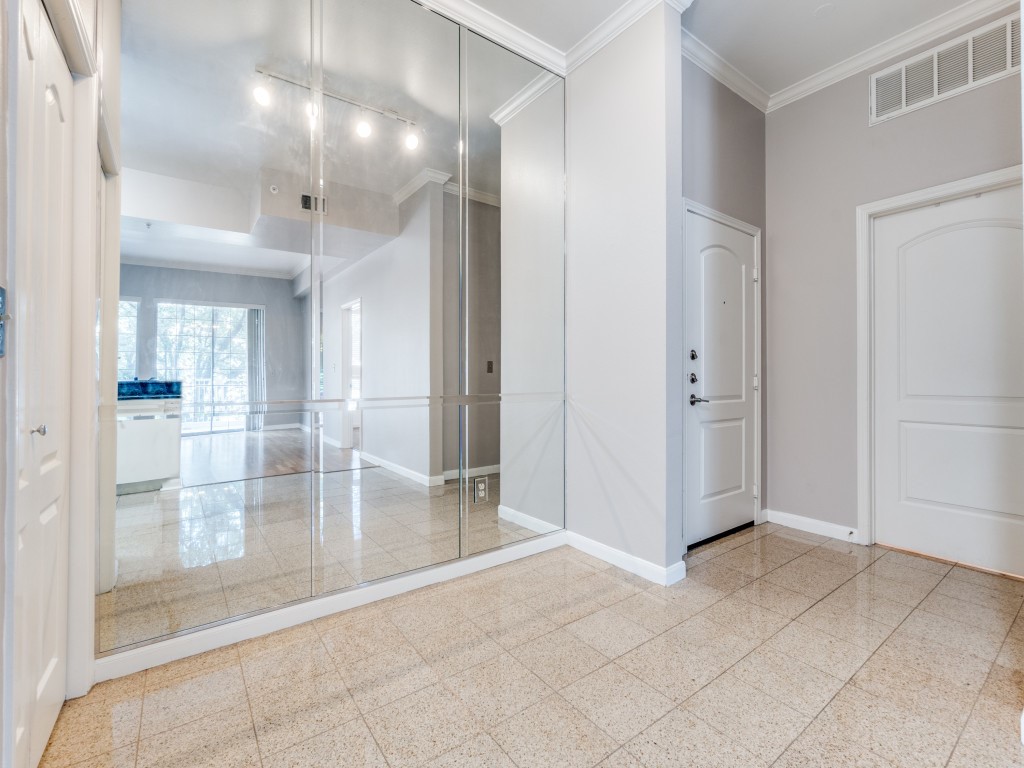 3225 Turtle Creek Boulevard 334