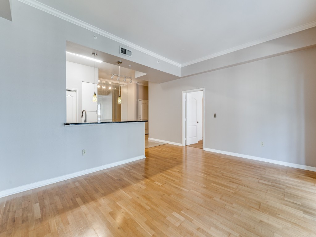 3225 Turtle Creek Boulevard 334