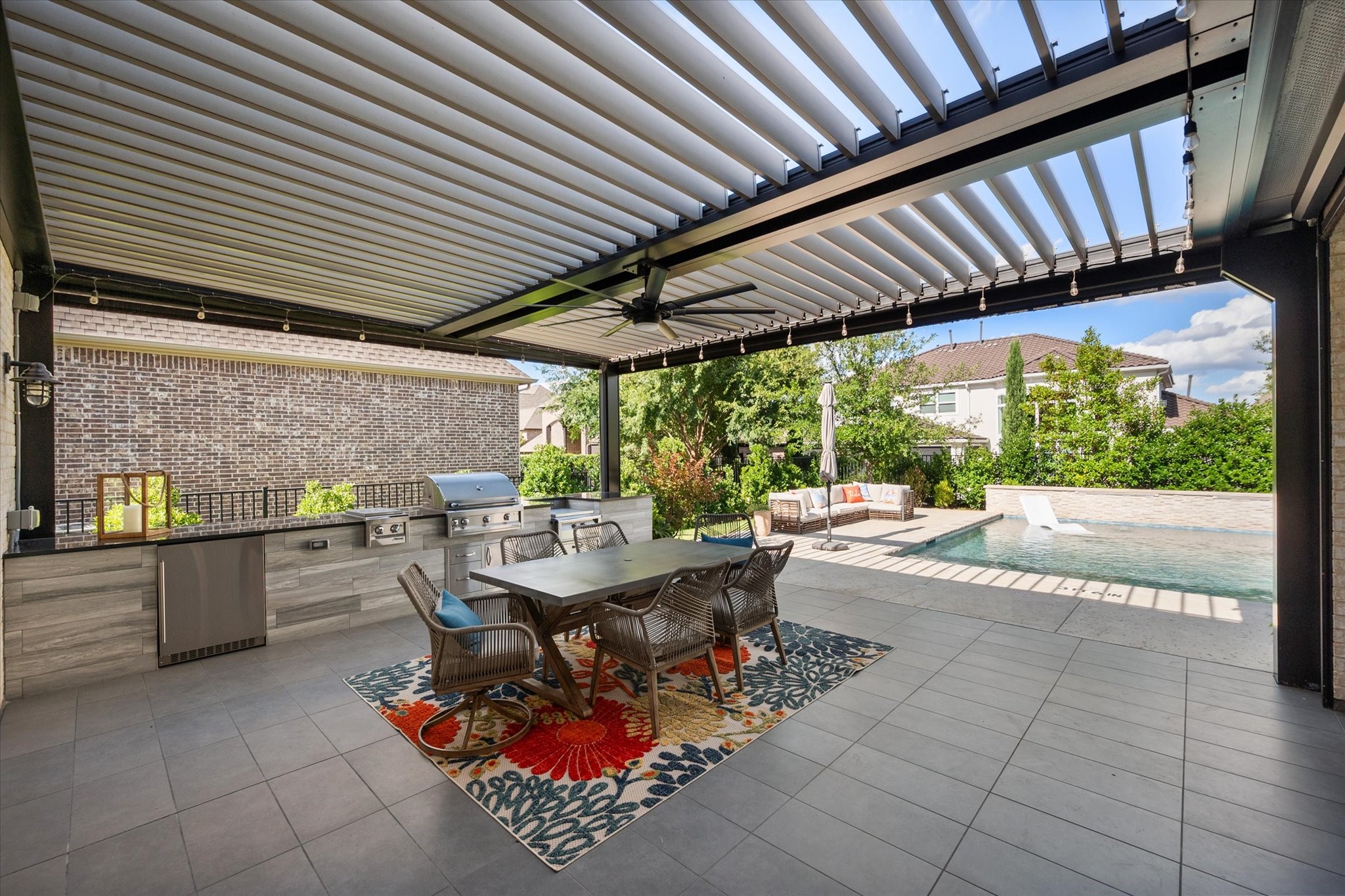 7701 Prairie View Drive