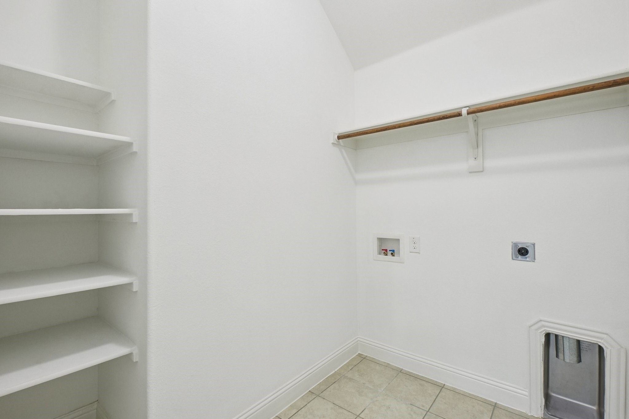 1616 Downing Drive