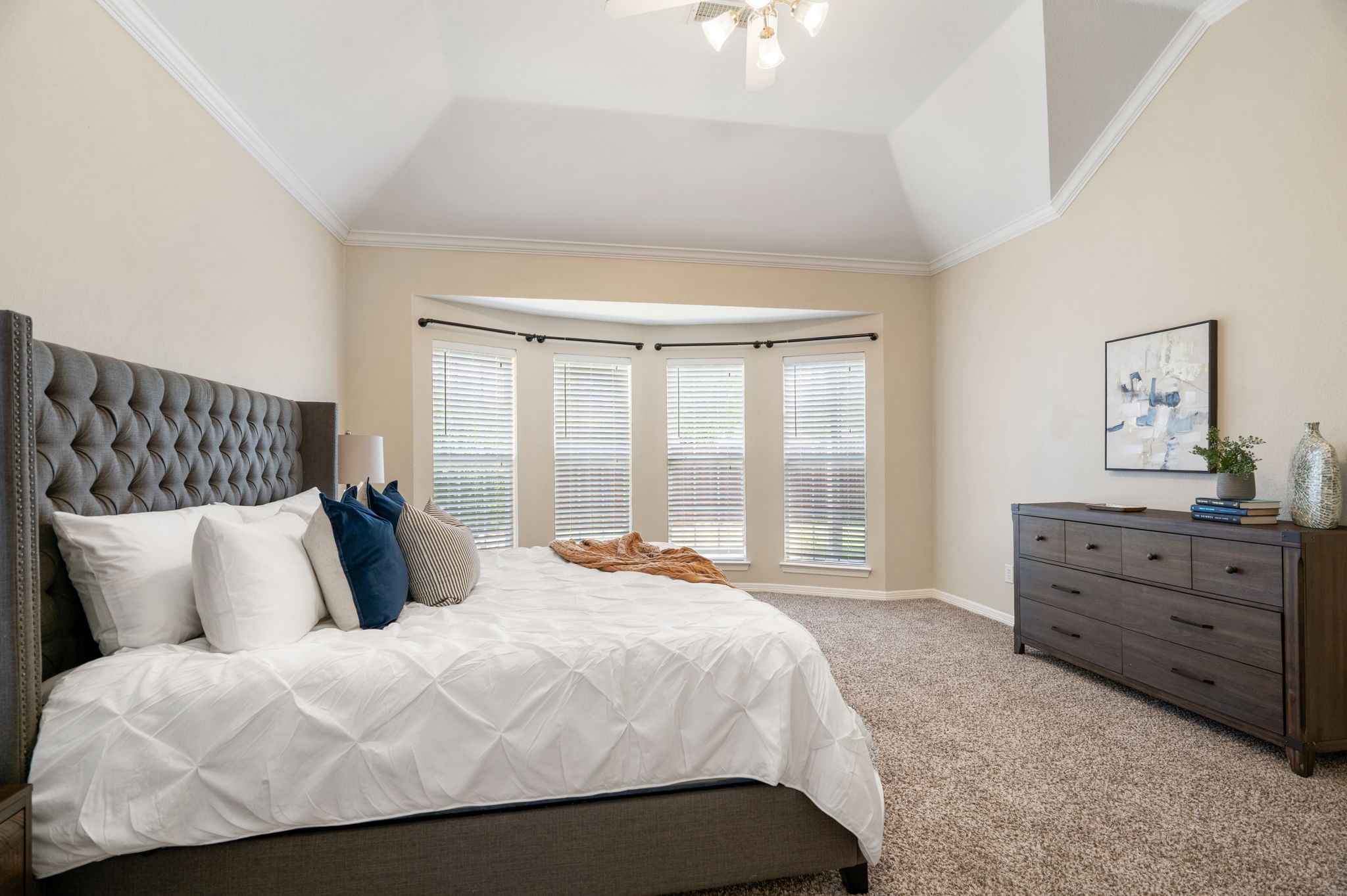 7832 Alderwood Place