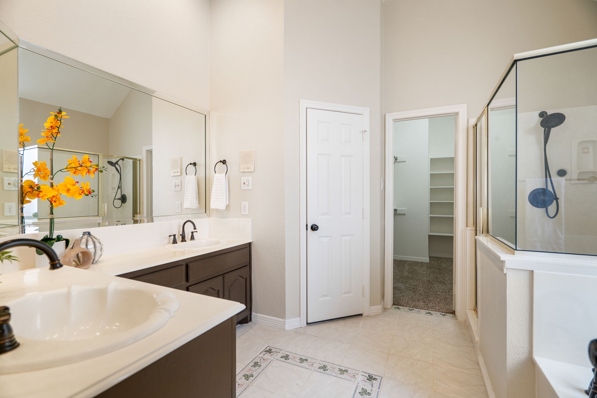 7832 Alderwood Place