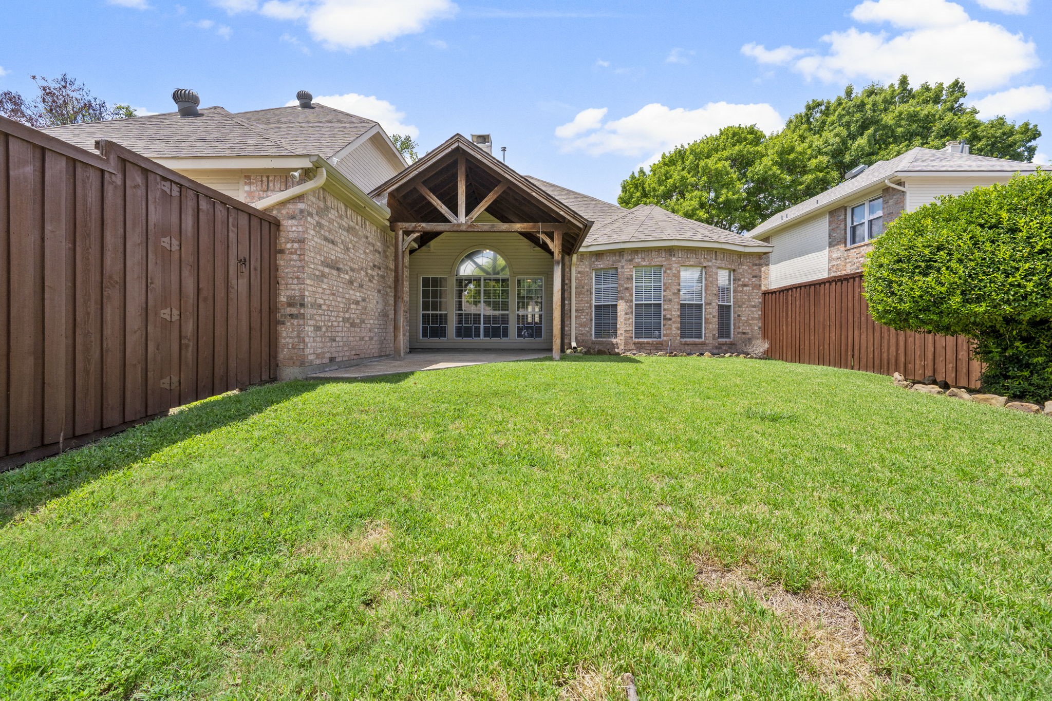 7832 Alderwood Place