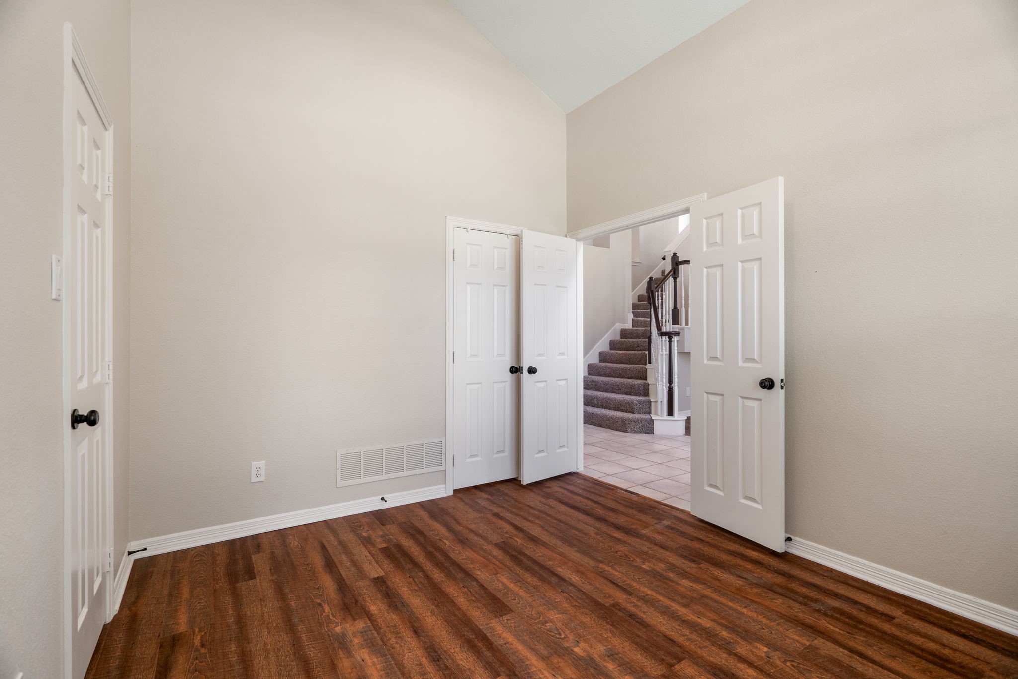 7832 Alderwood Place
