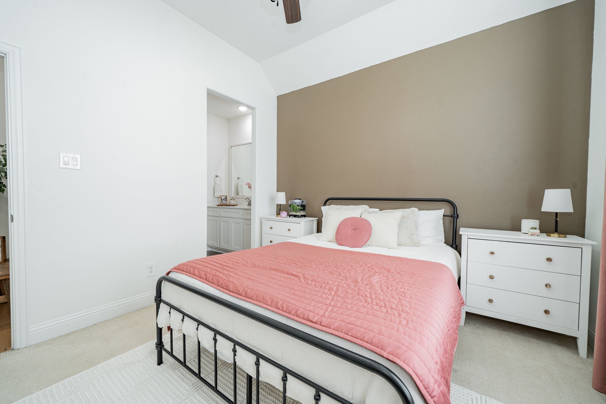 323 Ledstone Court