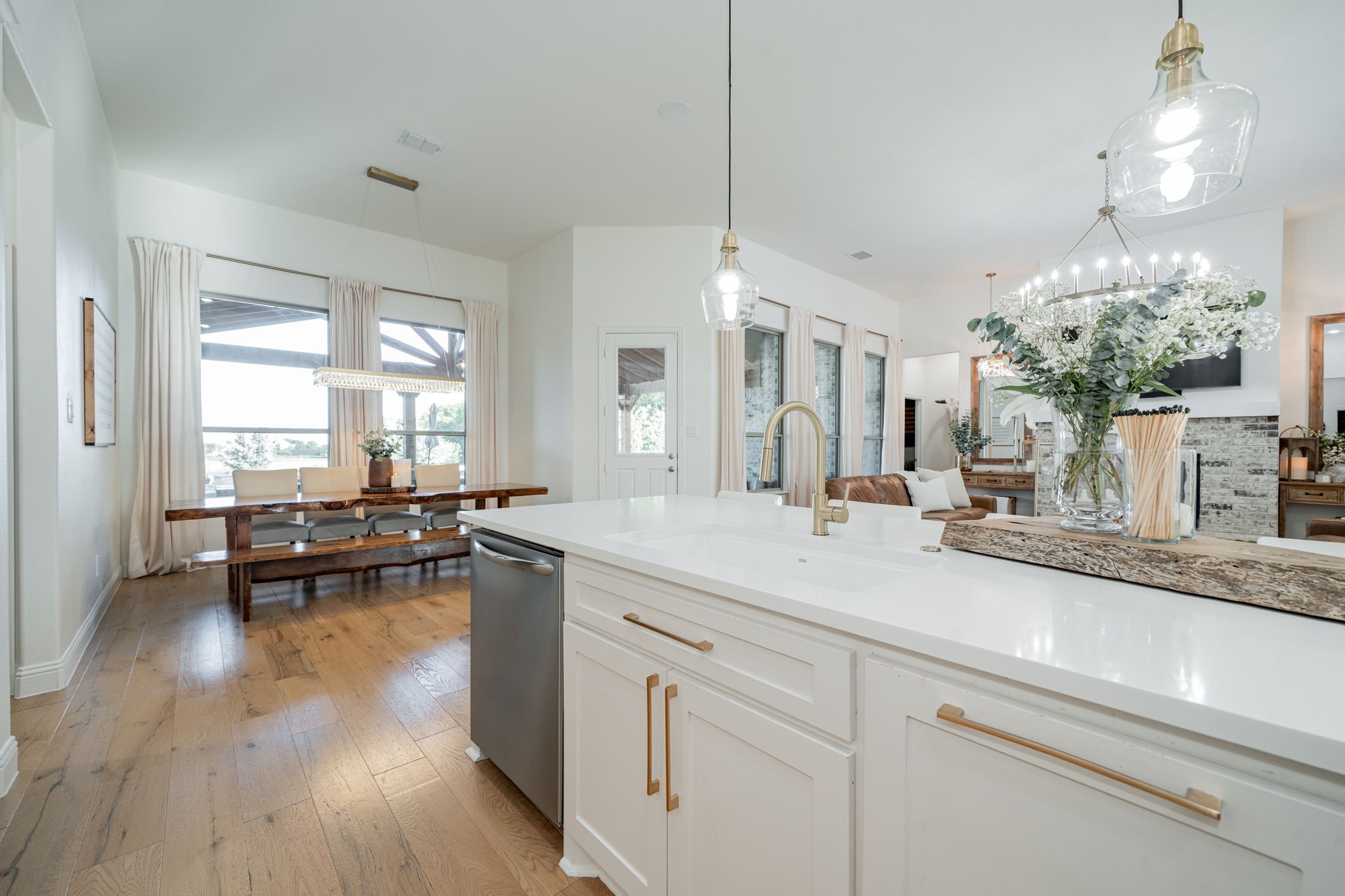 323 Ledstone Court