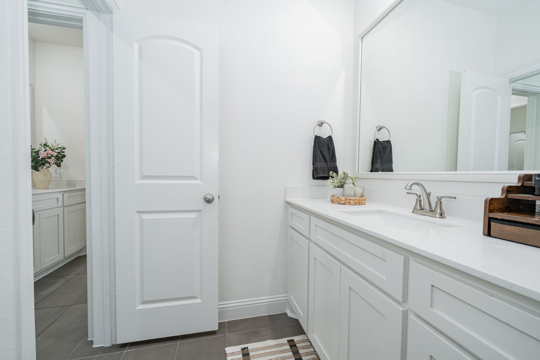 323 Ledstone Court