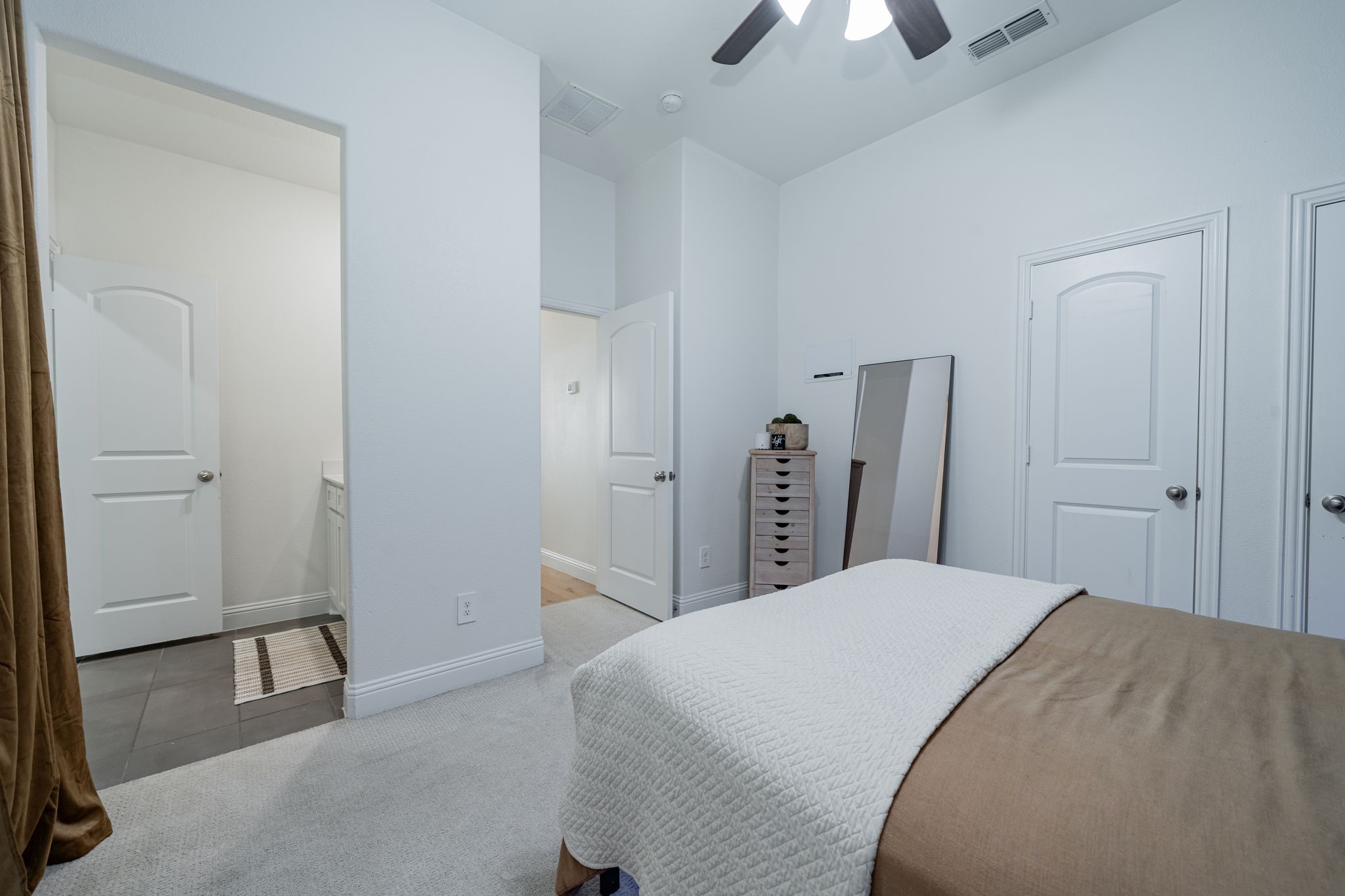 323 Ledstone Court