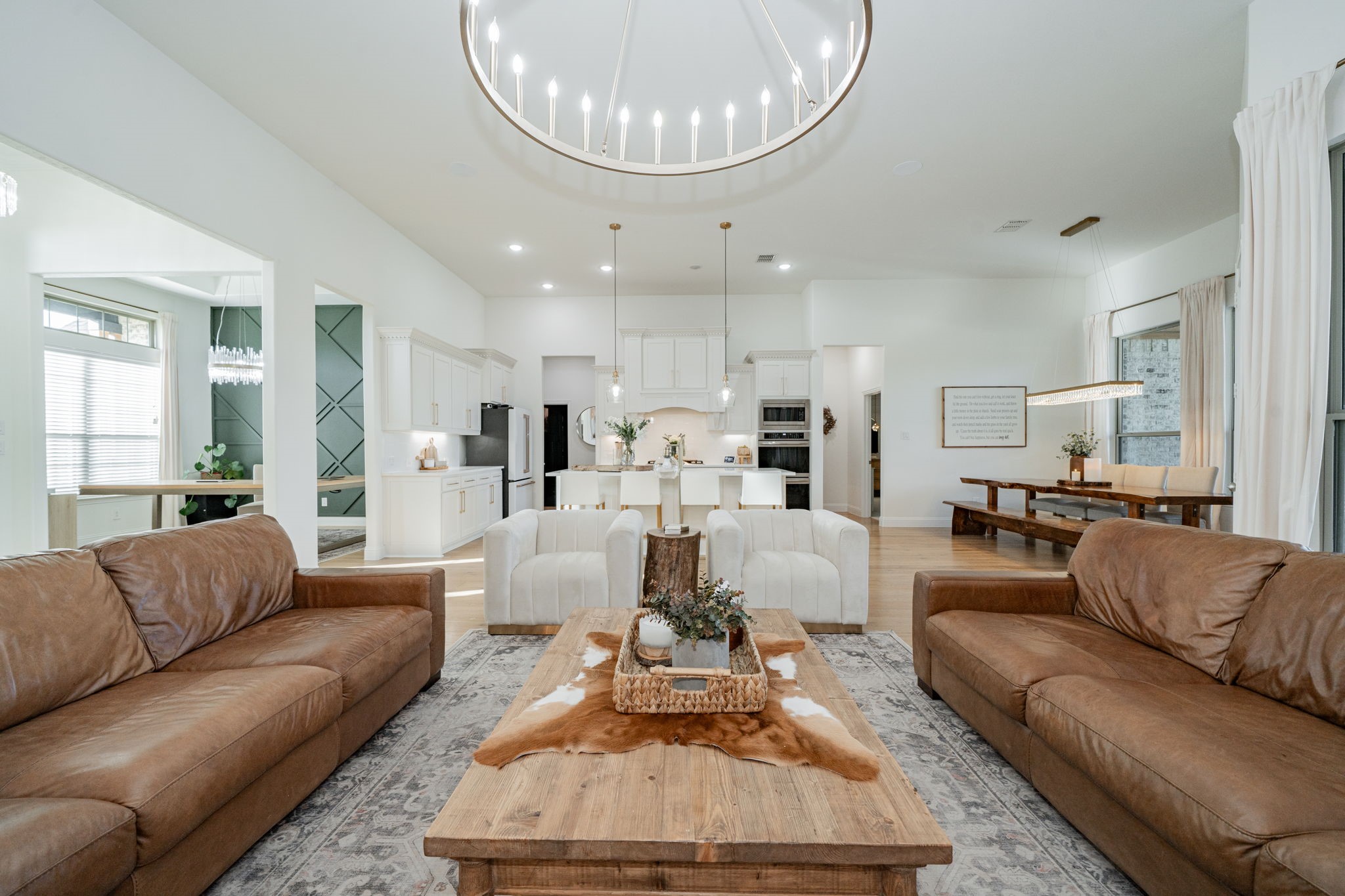 323 Ledstone Court