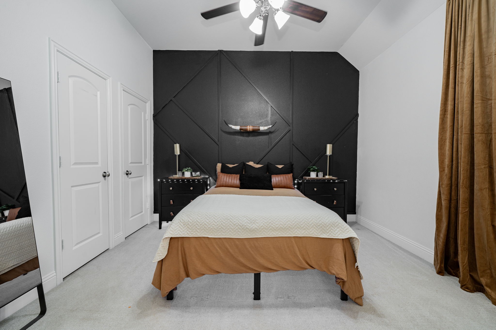 323 Ledstone Court