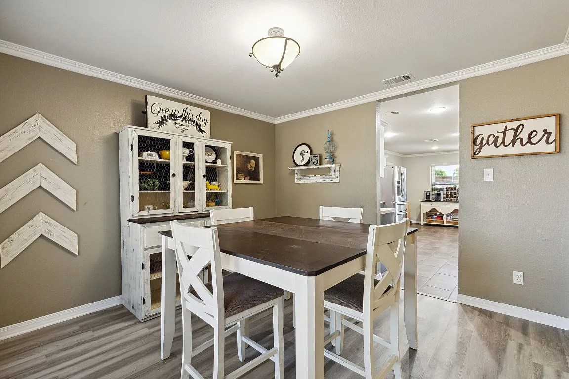 2222 Woodberry Drive