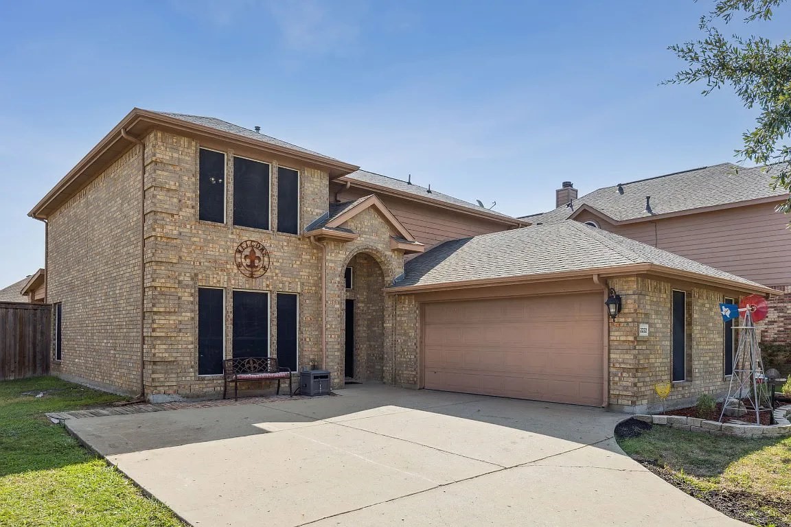 2222 Woodberry Drive